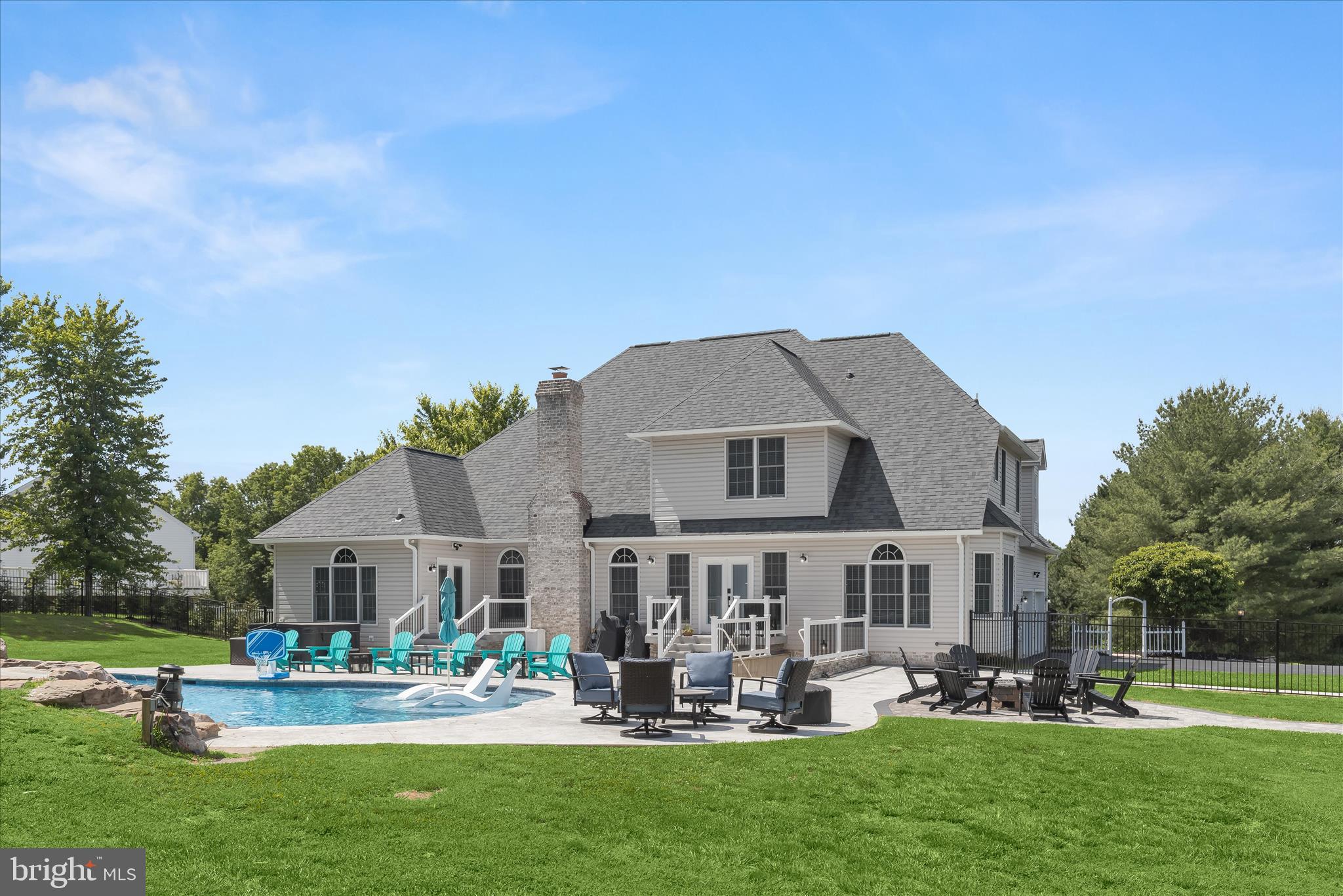 HADDON HURST - Residential