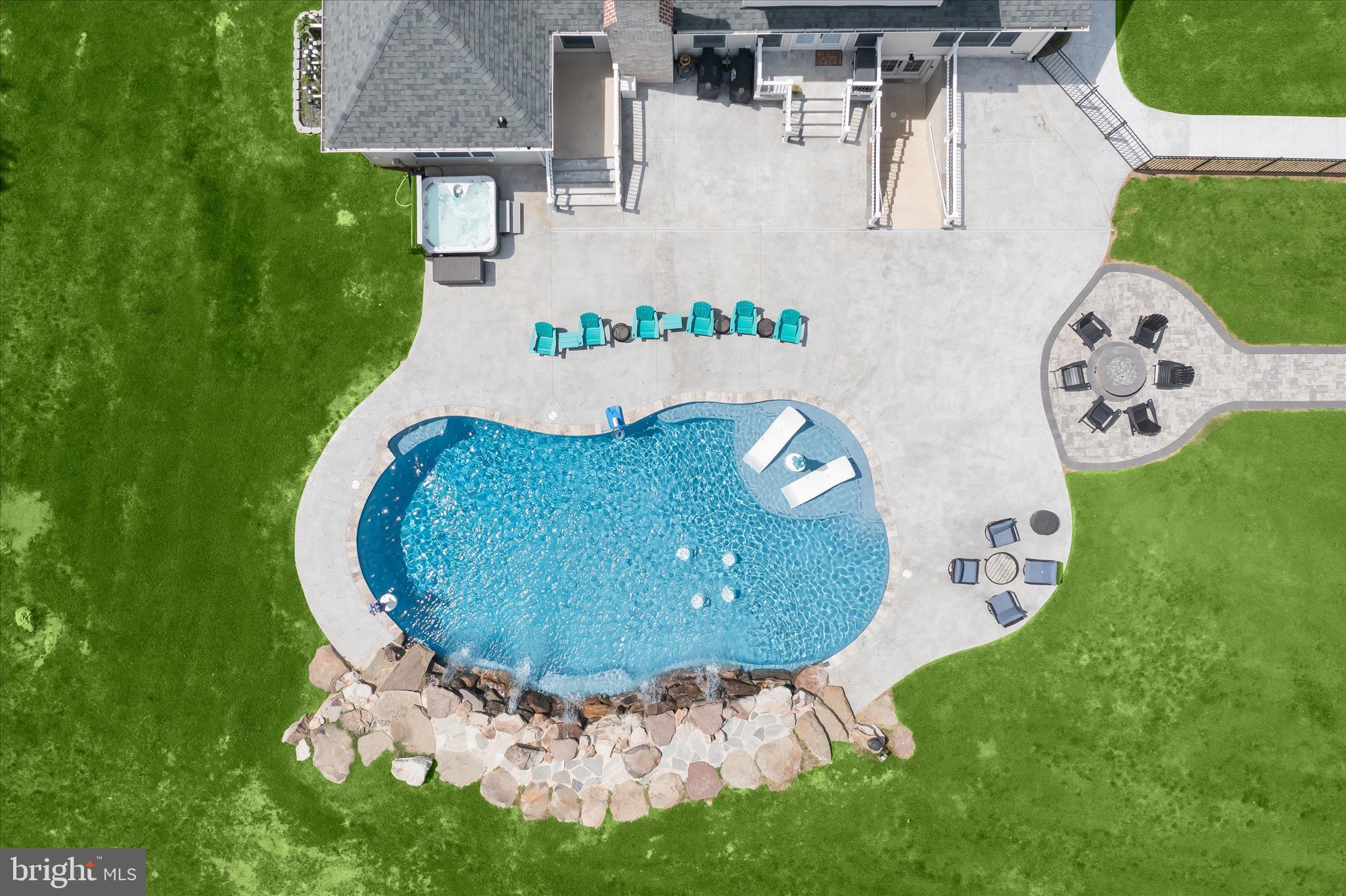 HADDON HURST - Residential