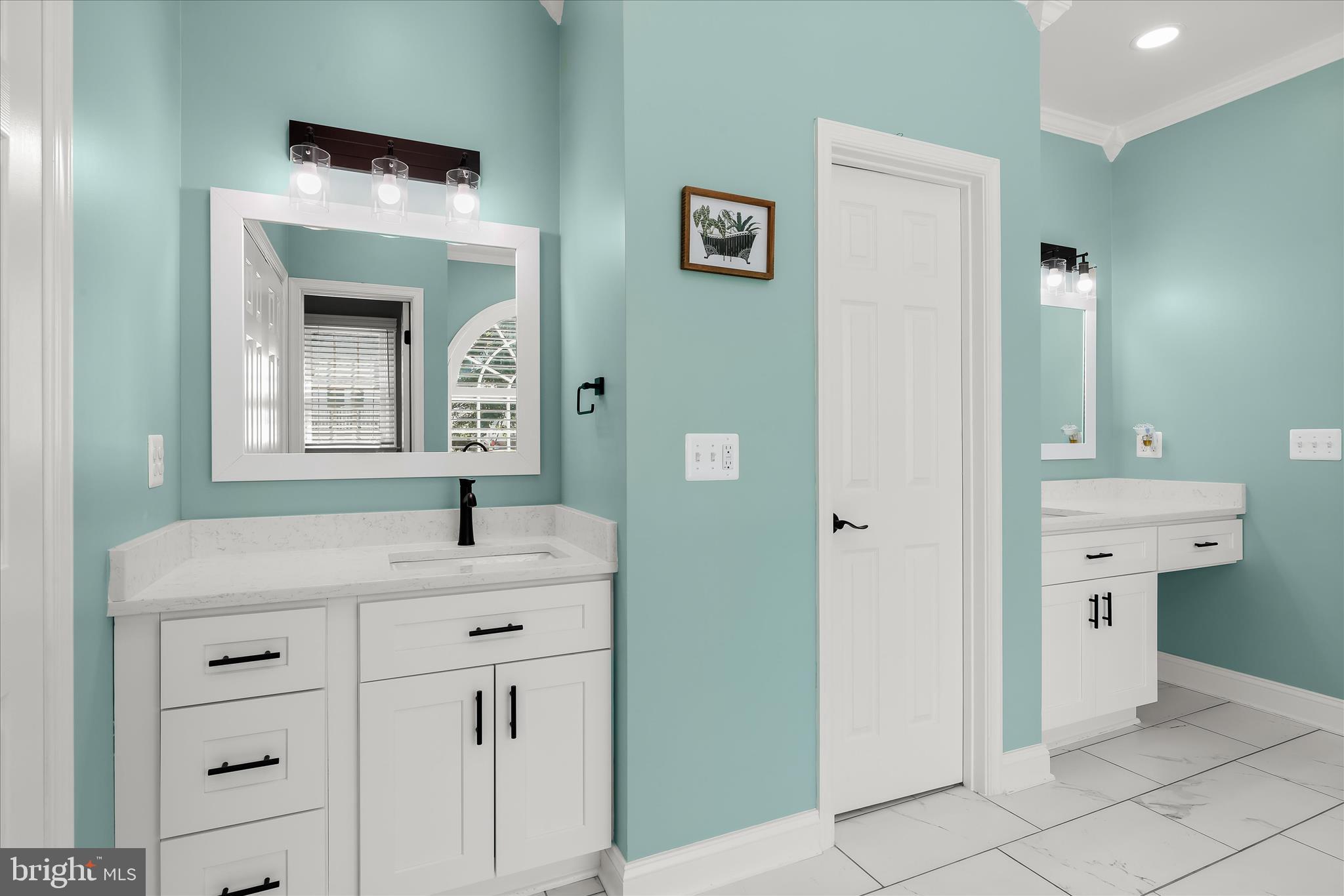 HADDON HURST - Residential