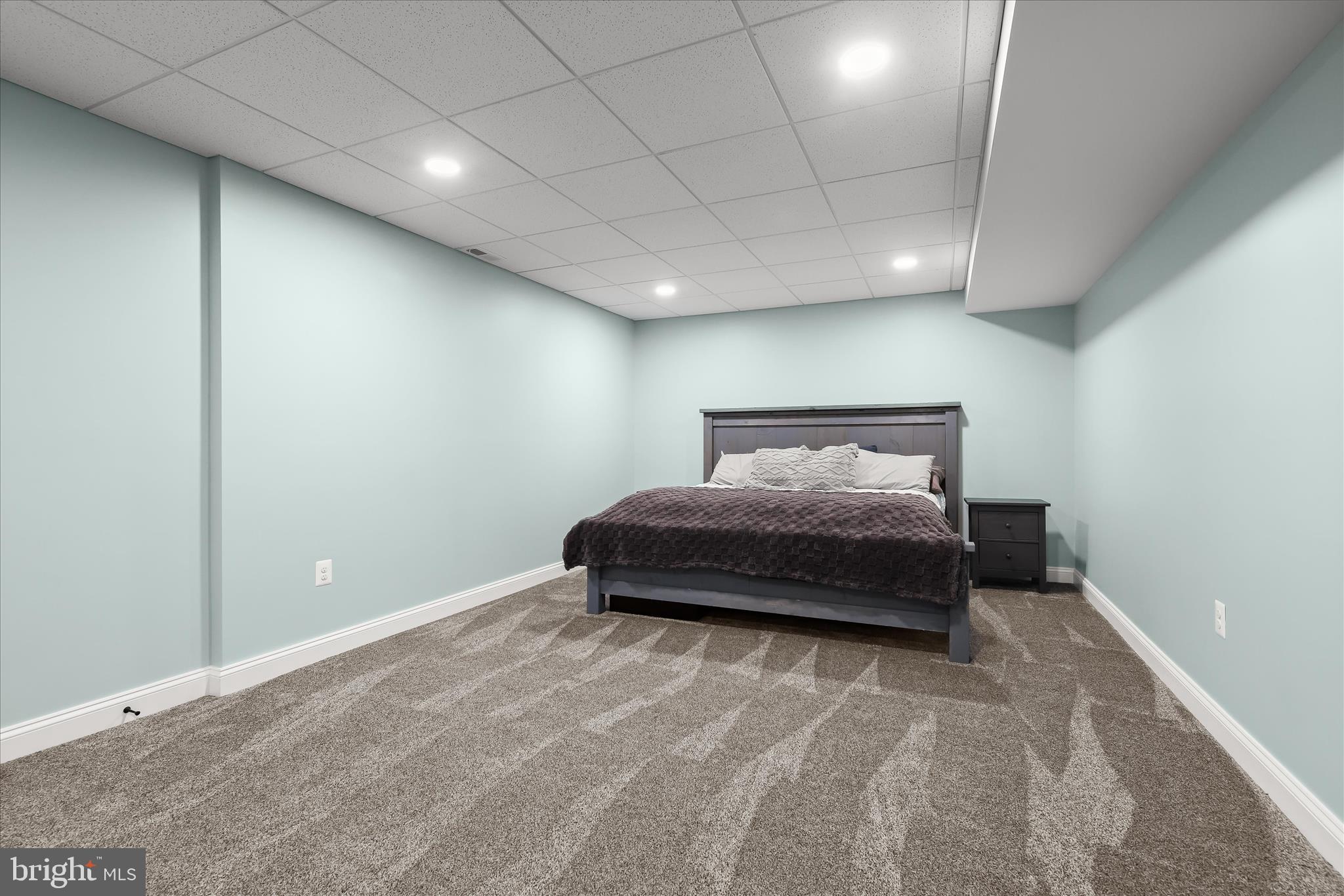 HADDON HURST - Residential