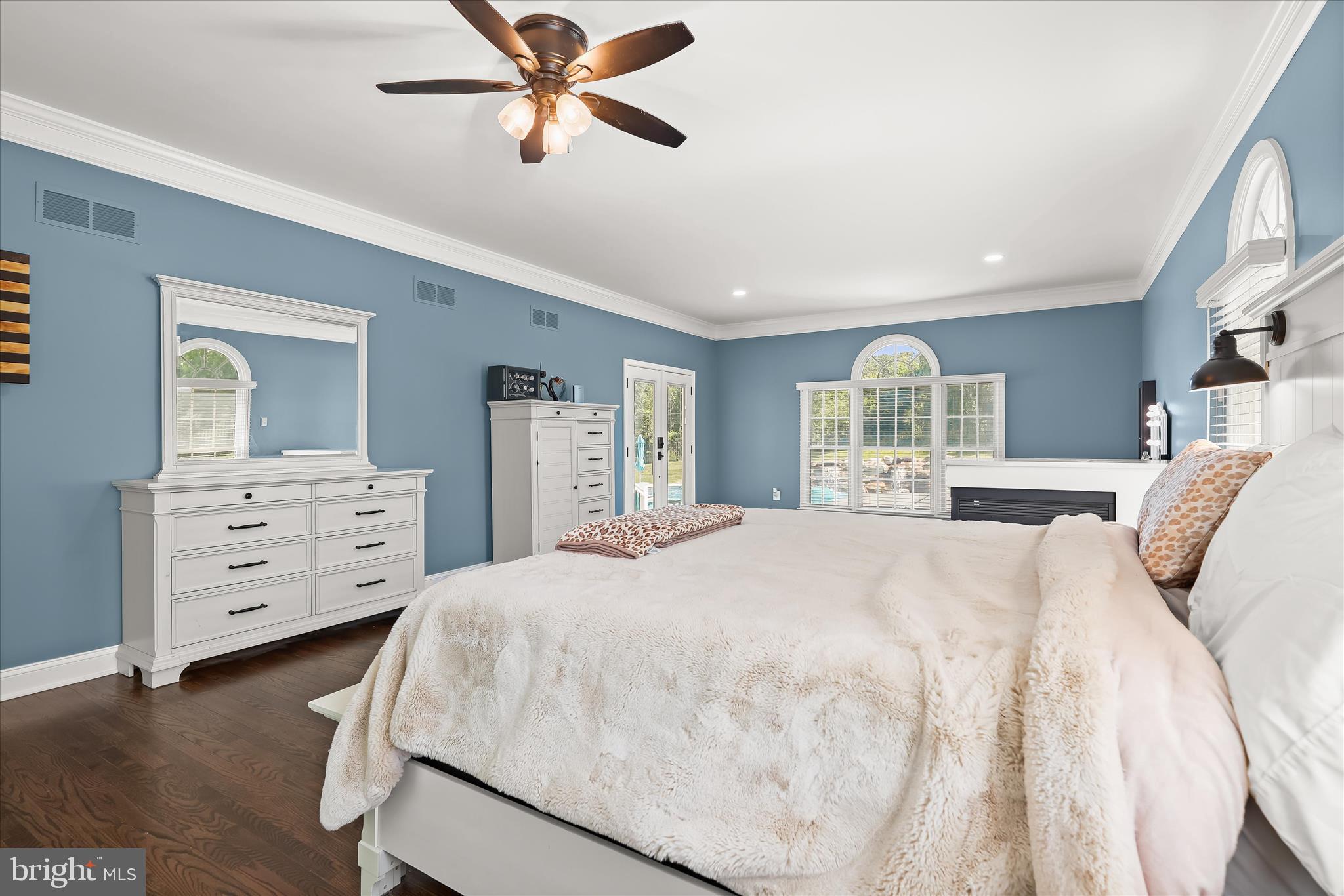HADDON HURST - Residential