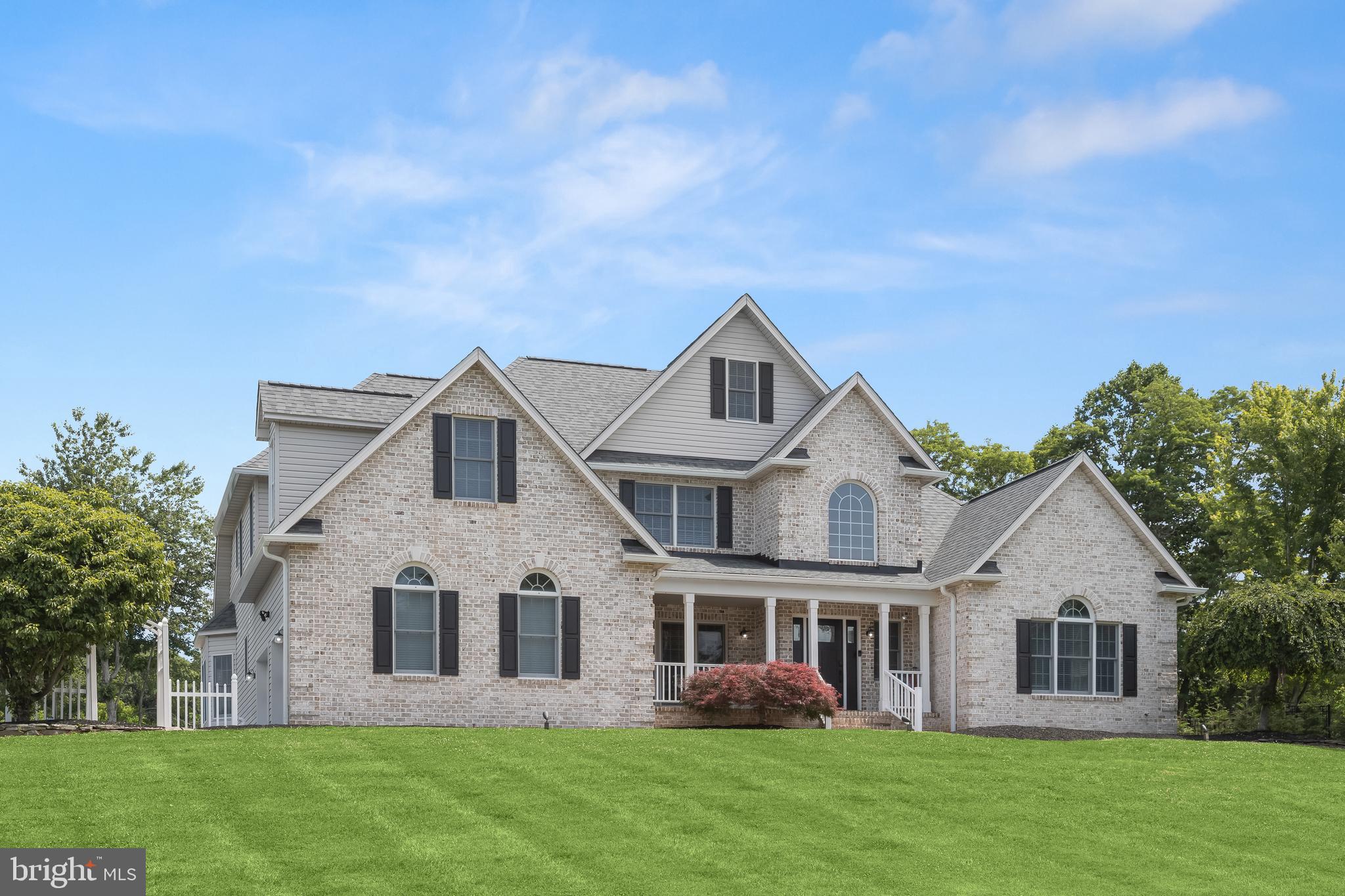 HADDON HURST - Residential
