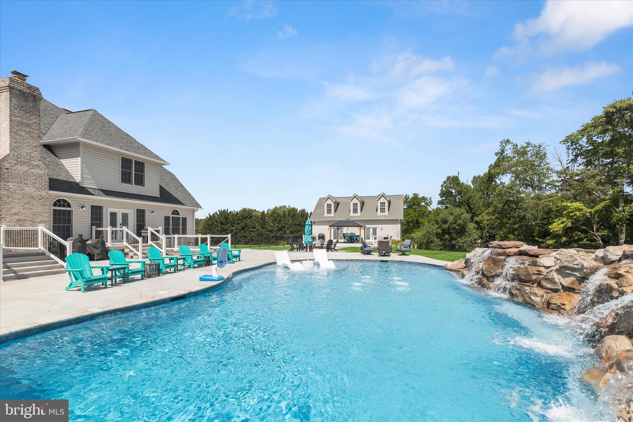 HADDON HURST - Residential
