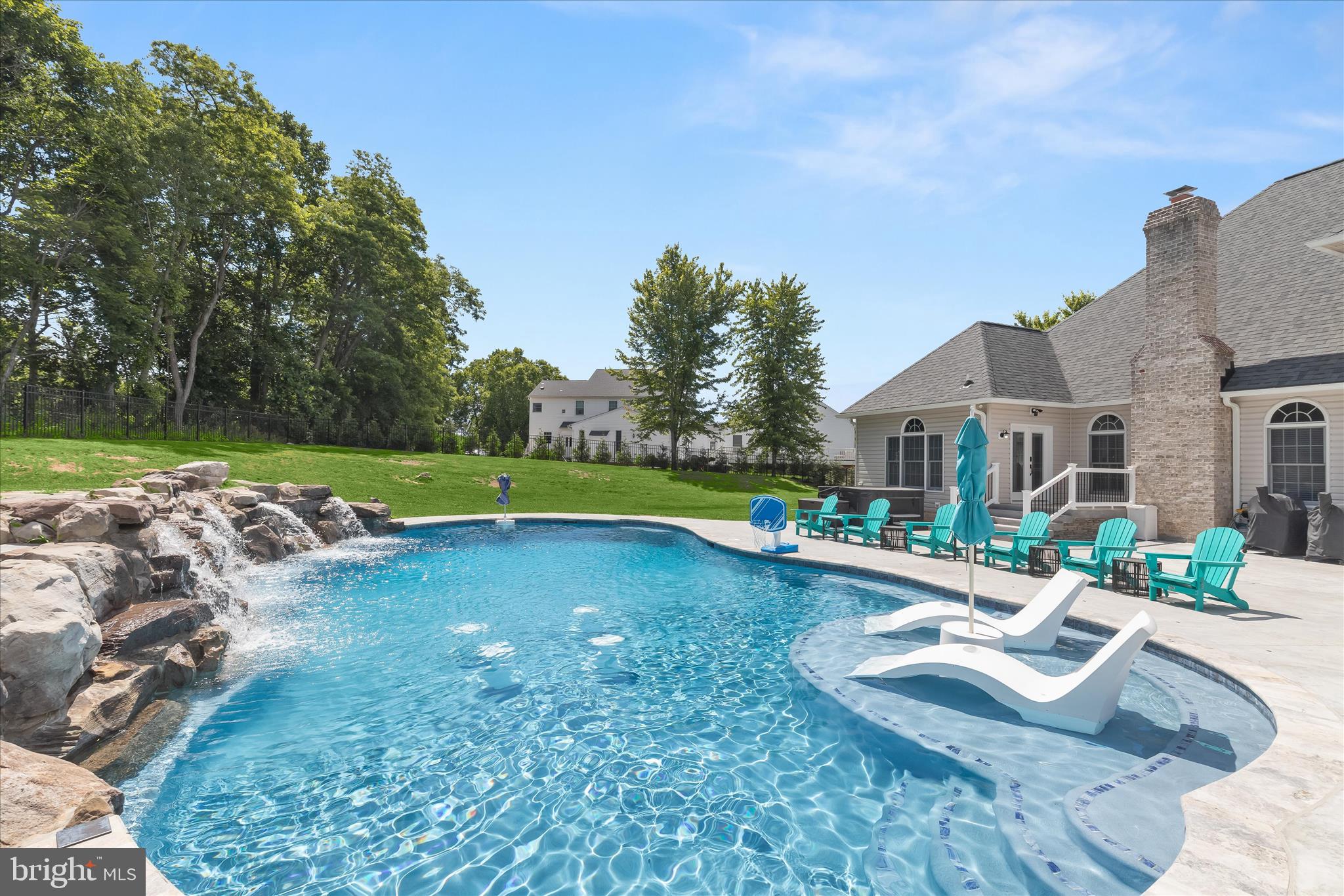 HADDON HURST - Residential