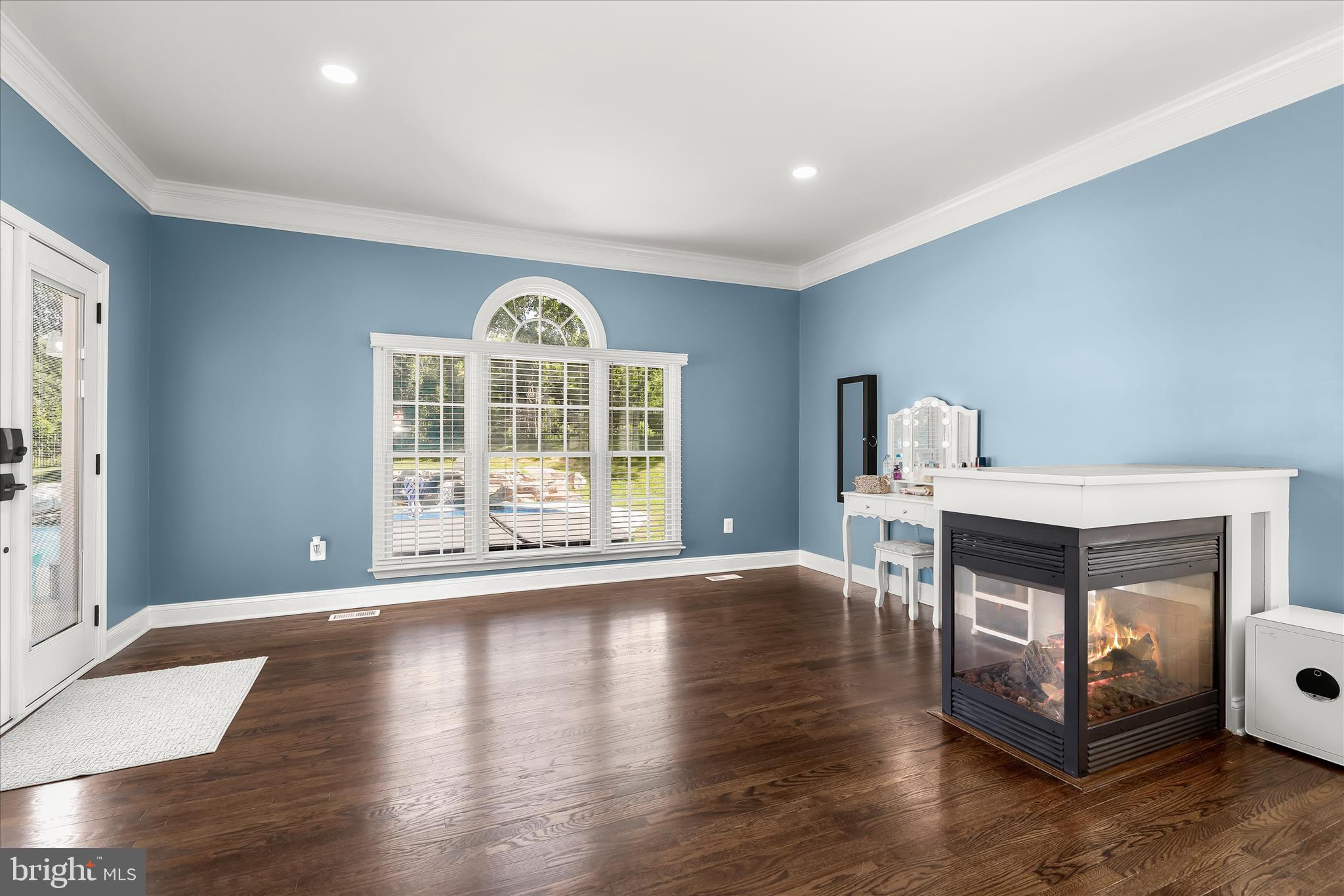 HADDON HURST - Residential