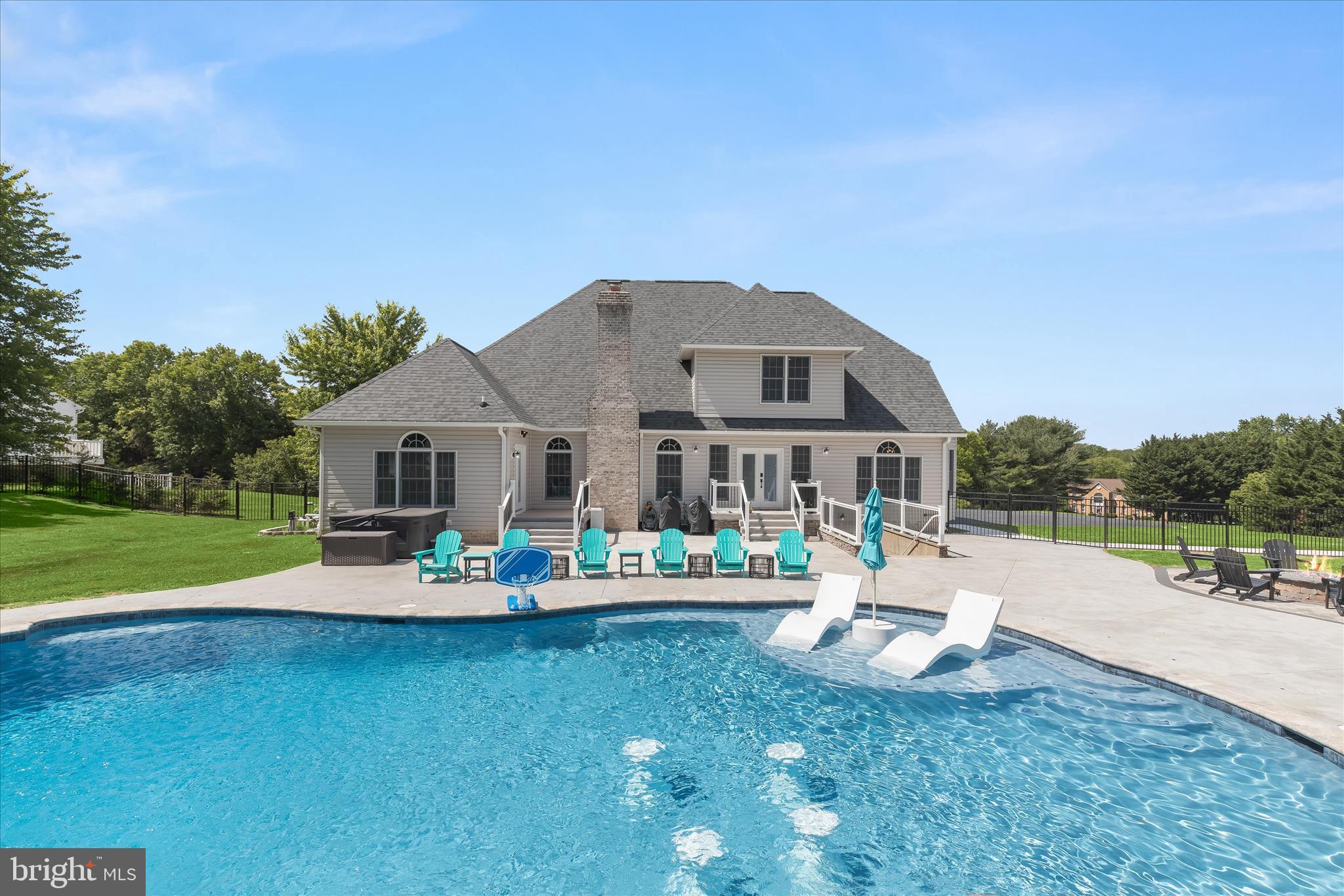 HADDON HURST - Residential