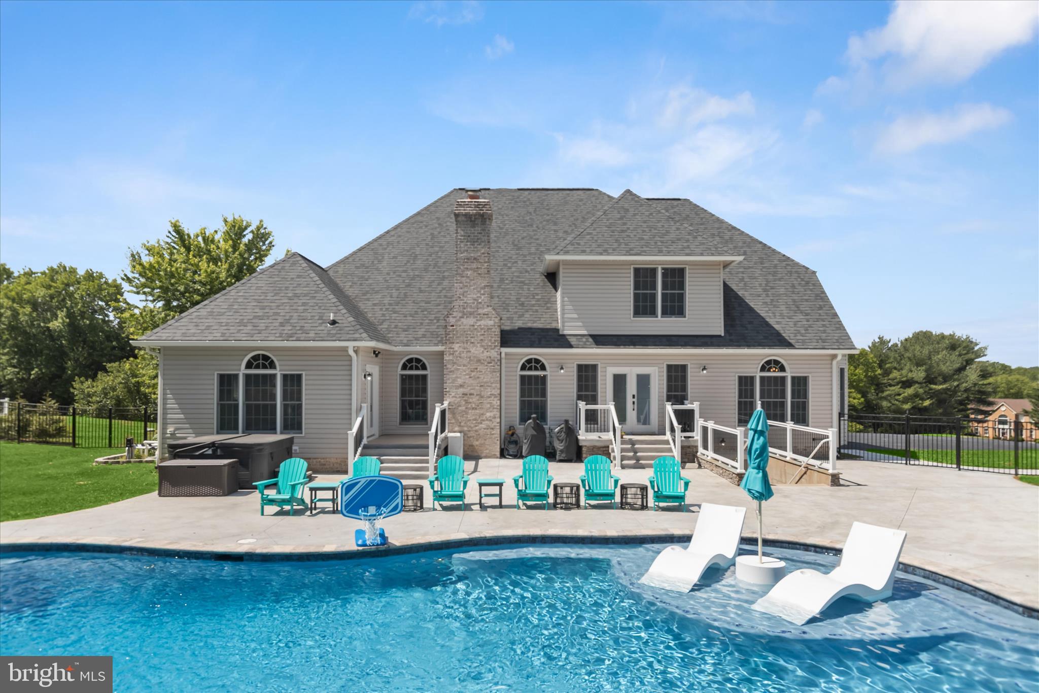 HADDON HURST - Residential