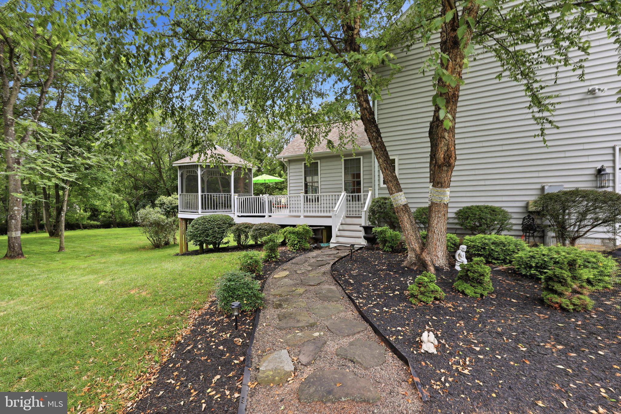 SENECA SPRINGS - Residential