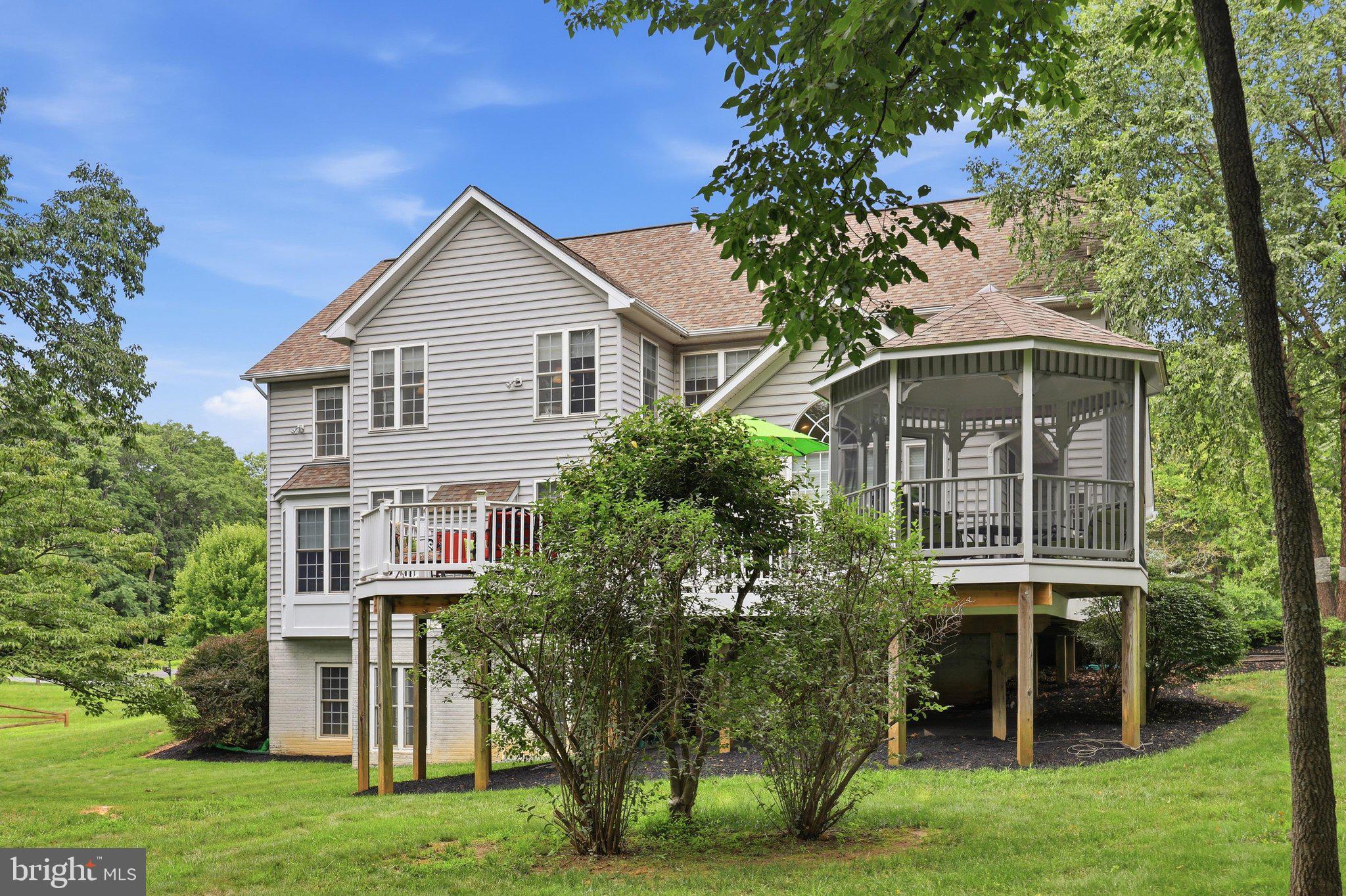 SENECA SPRINGS - Residential