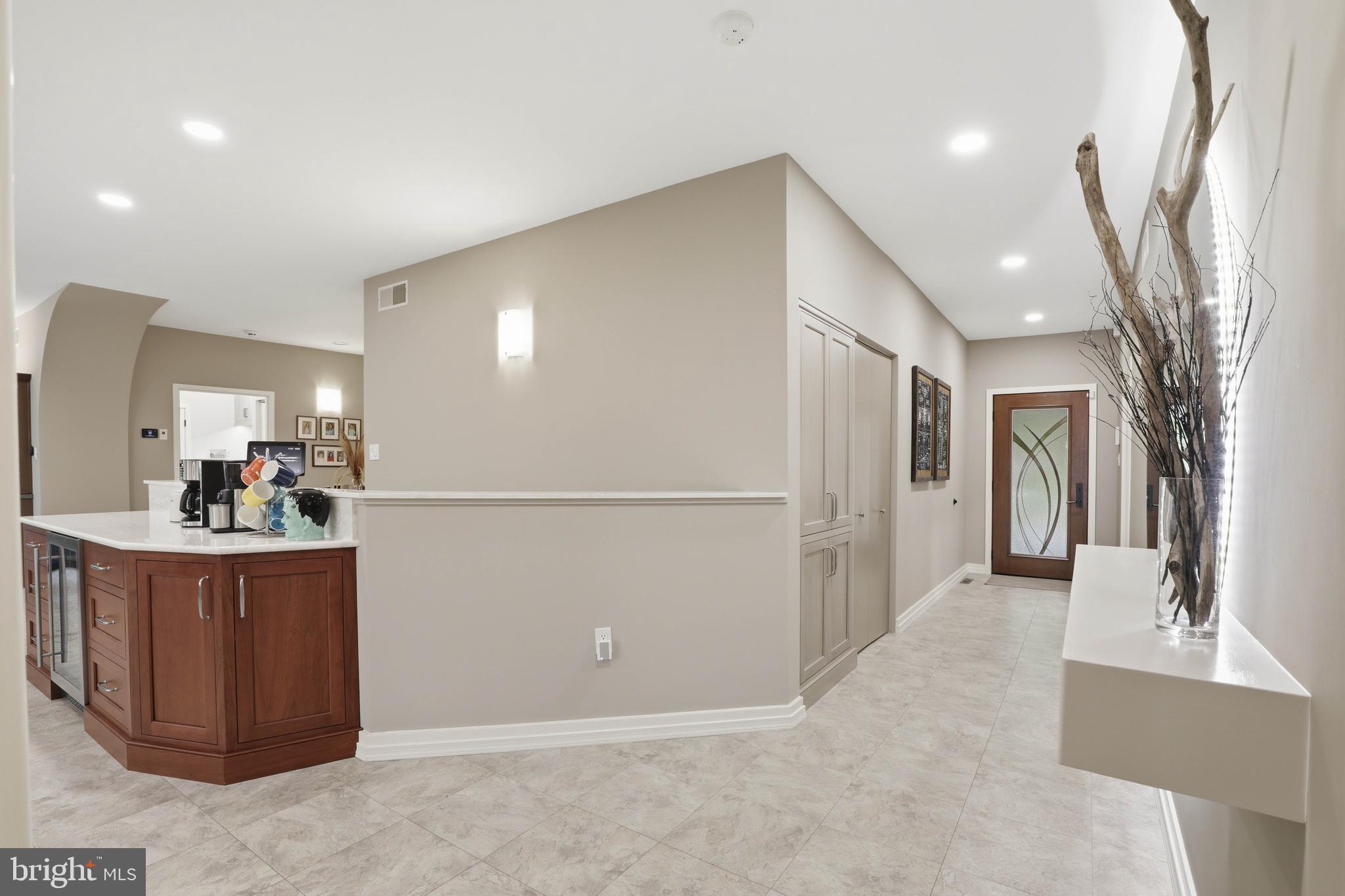 SPRING HILL ACRES - Residential