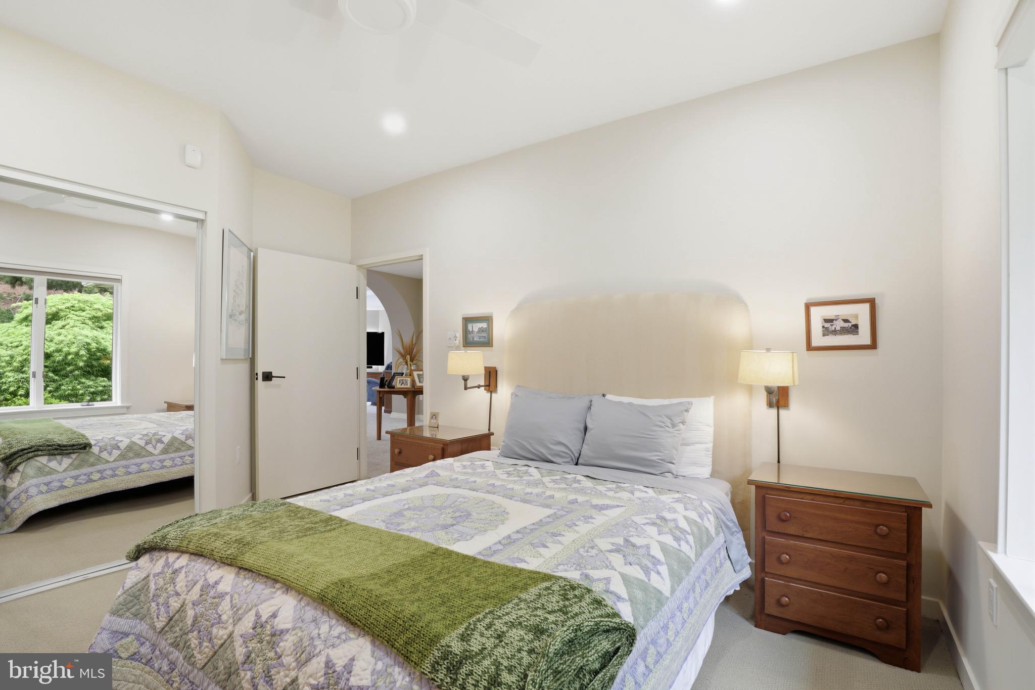 SPRING HILL ACRES - Residential