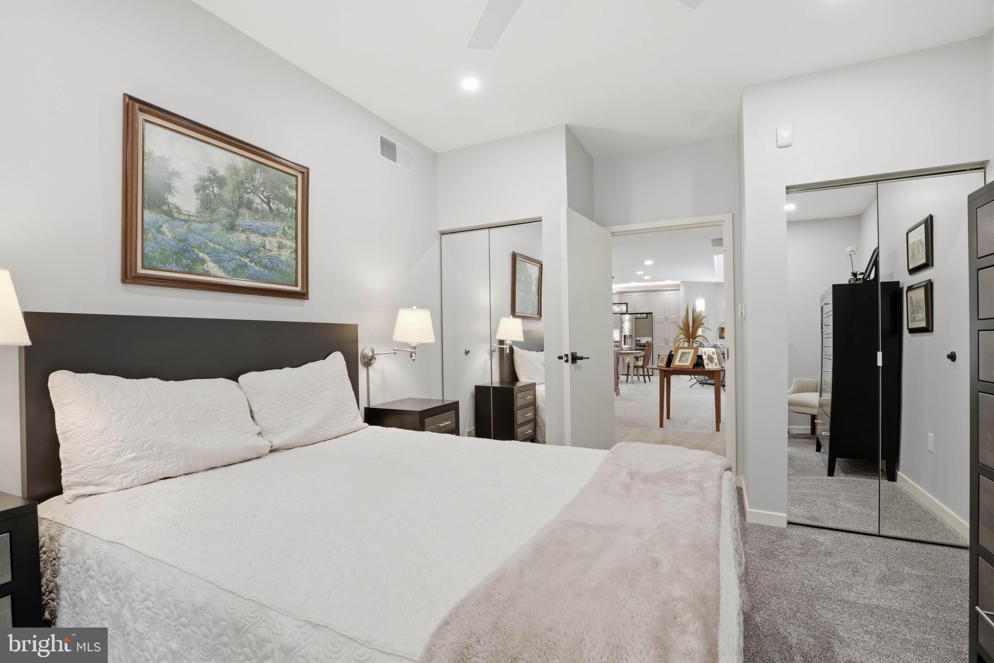 SPRING HILL ACRES - Residential