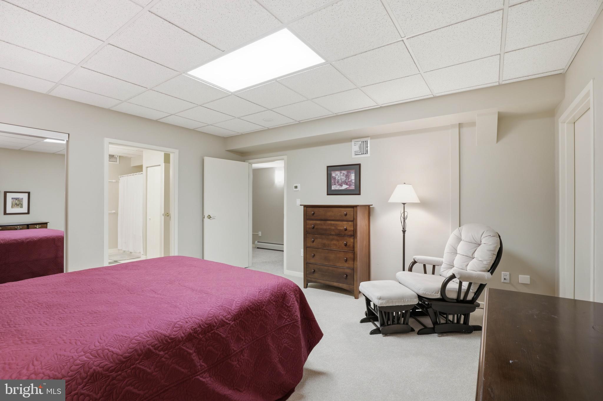 SPRING HILL ACRES - Residential