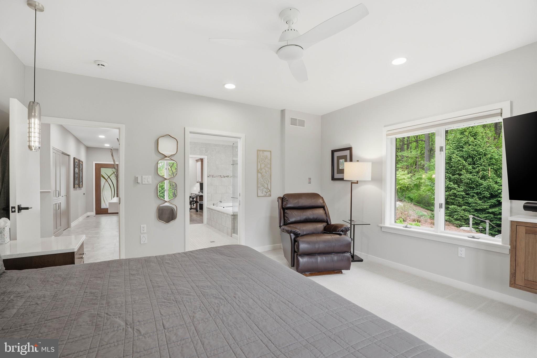 SPRING HILL ACRES - Residential