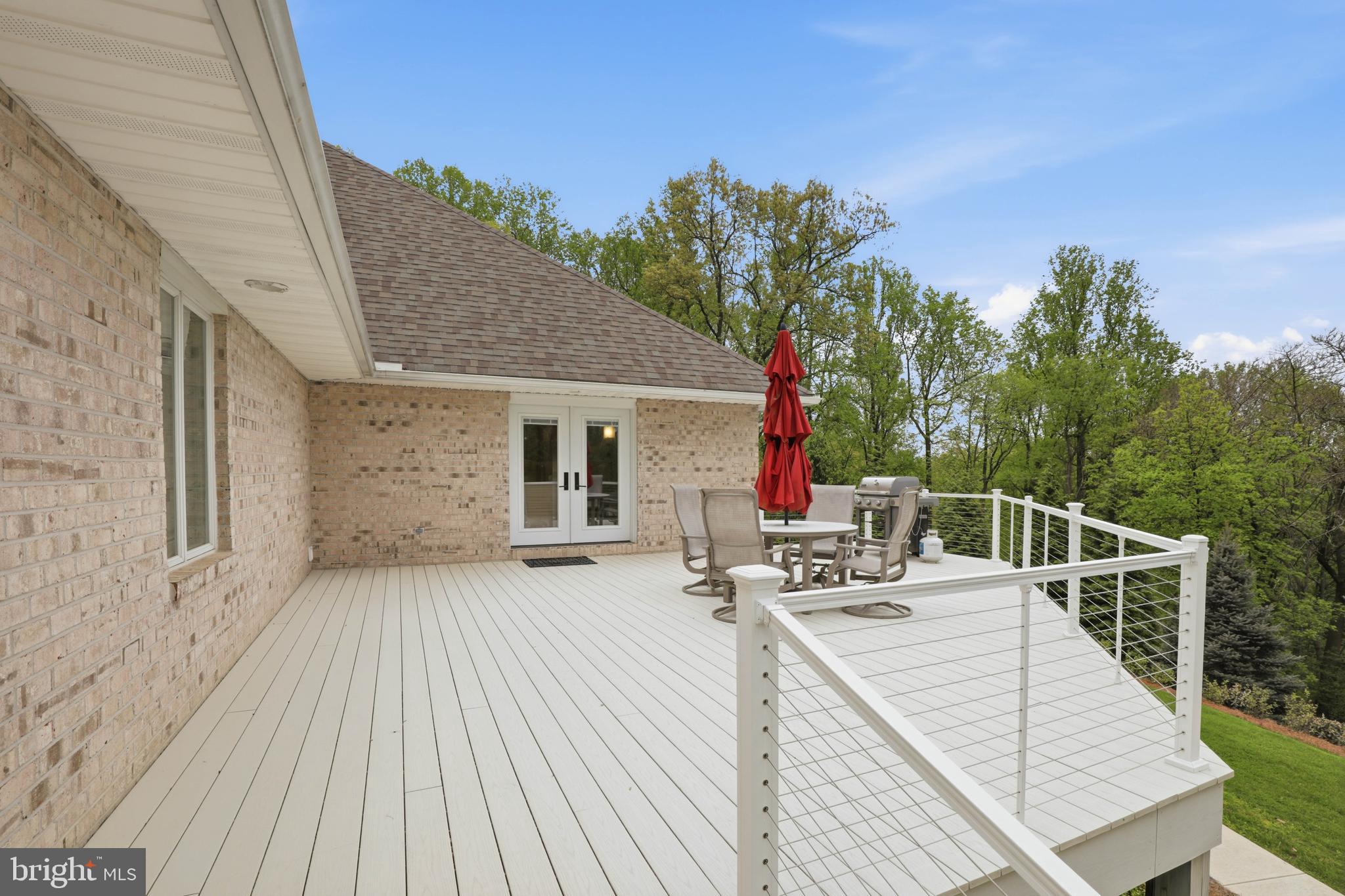 SPRING HILL ACRES - Residential