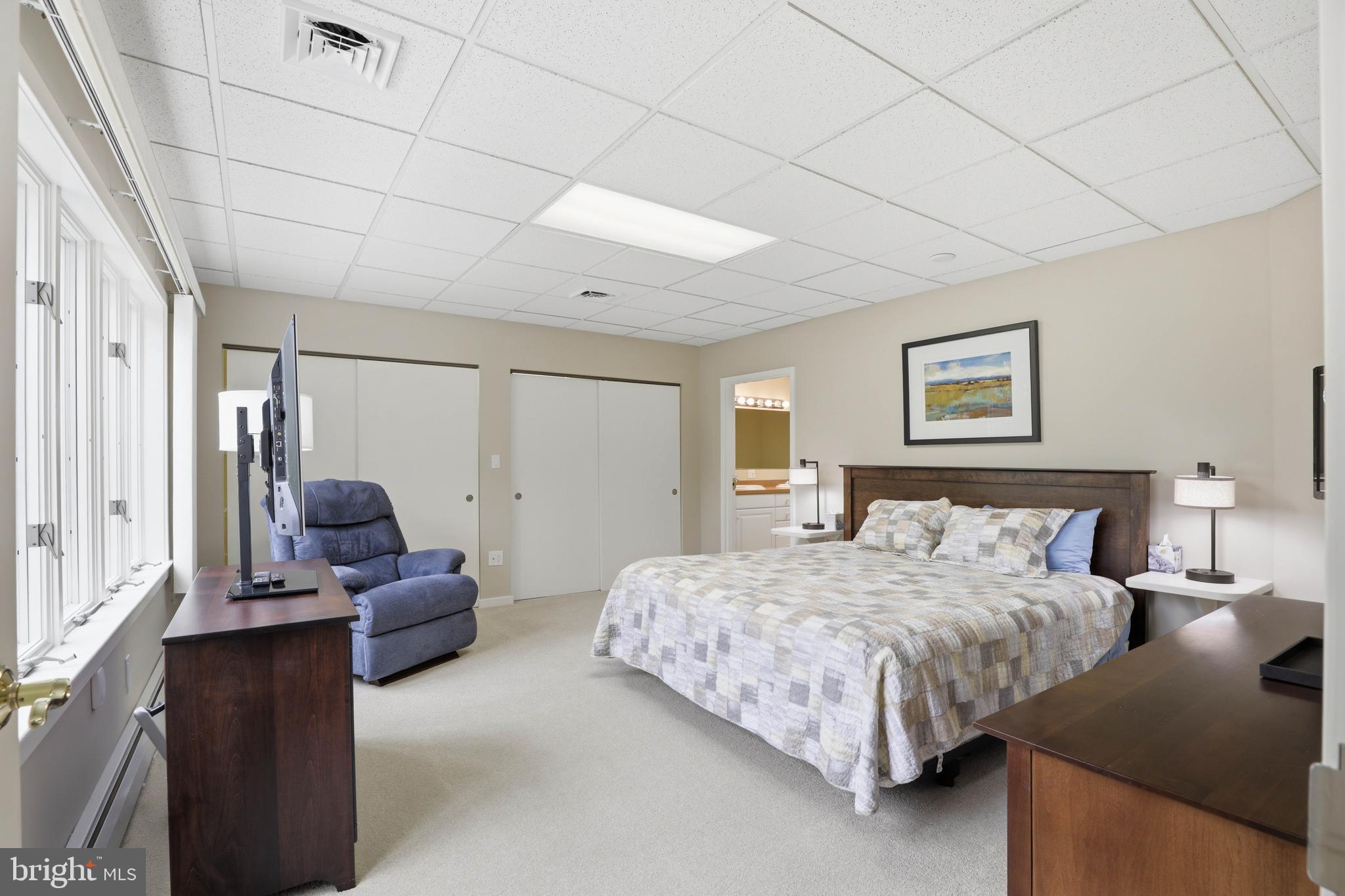 SPRING HILL ACRES - Residential