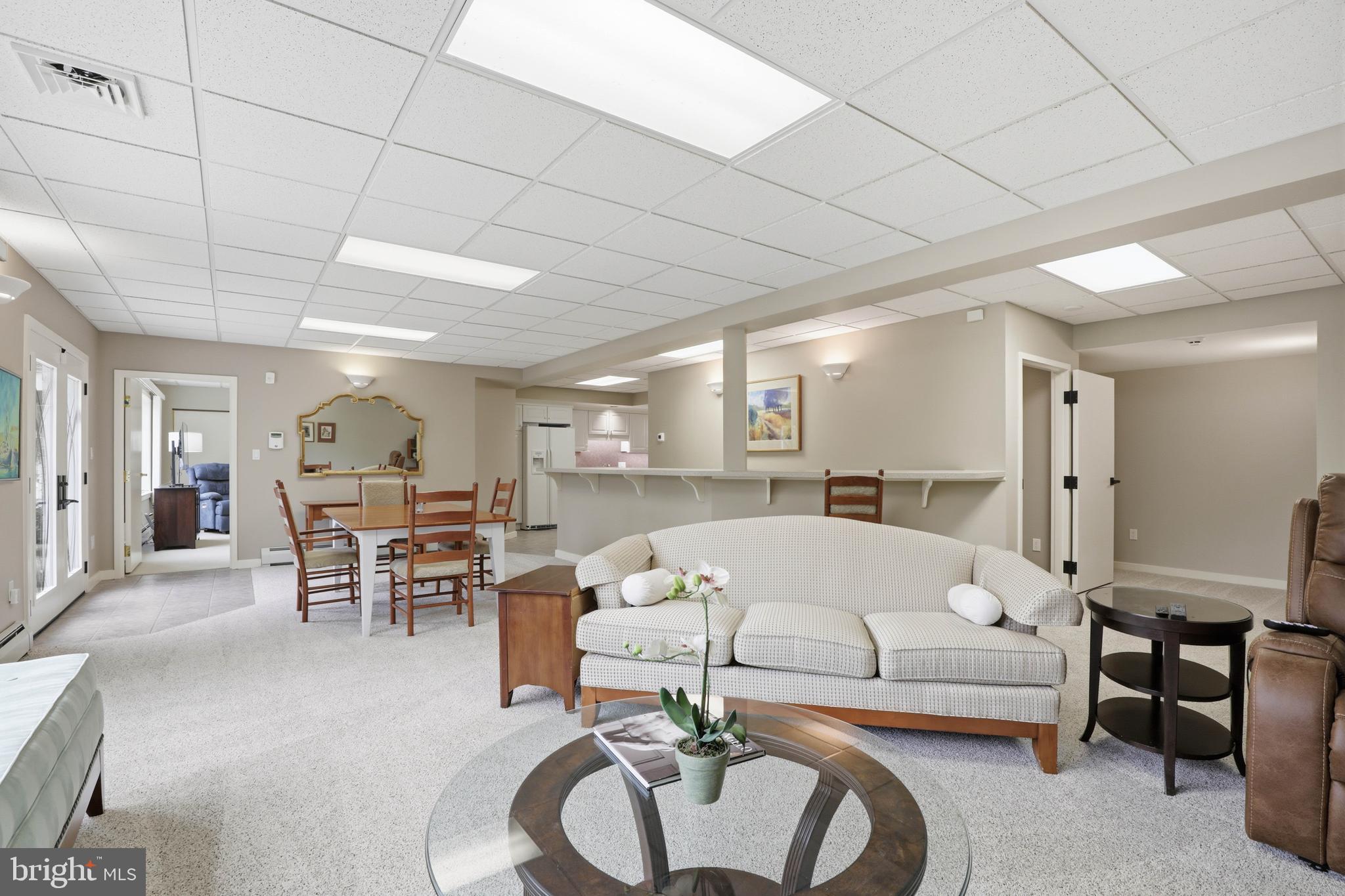 SPRING HILL ACRES - Residential