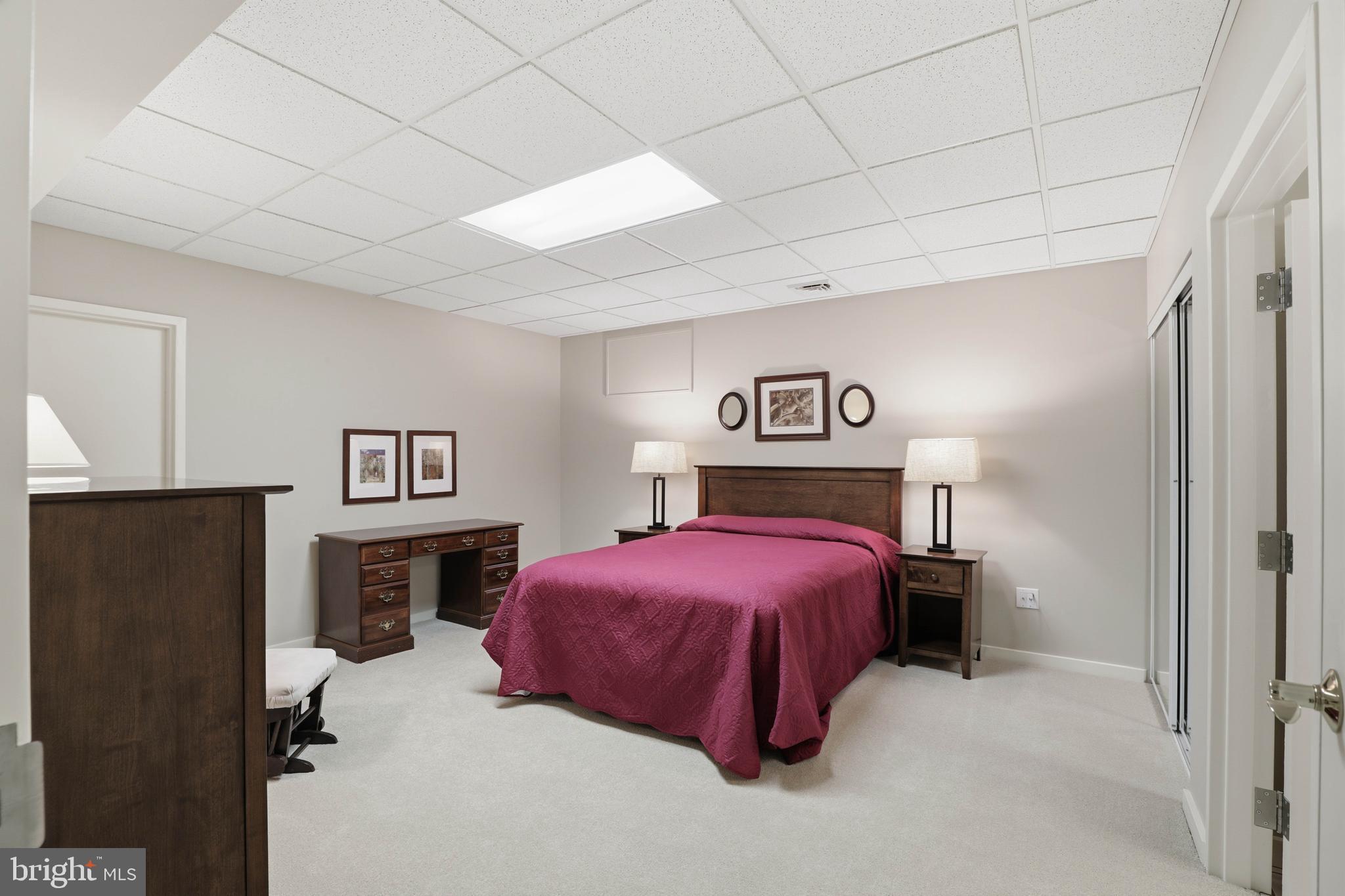 SPRING HILL ACRES - Residential