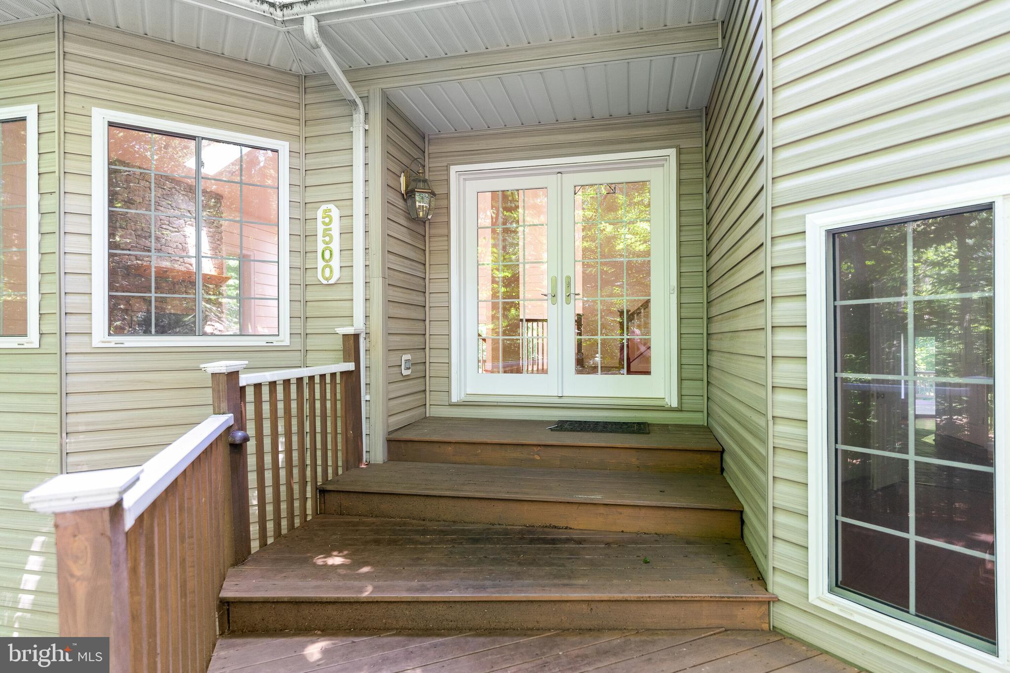 OCCOQUAN OAKS - Residential