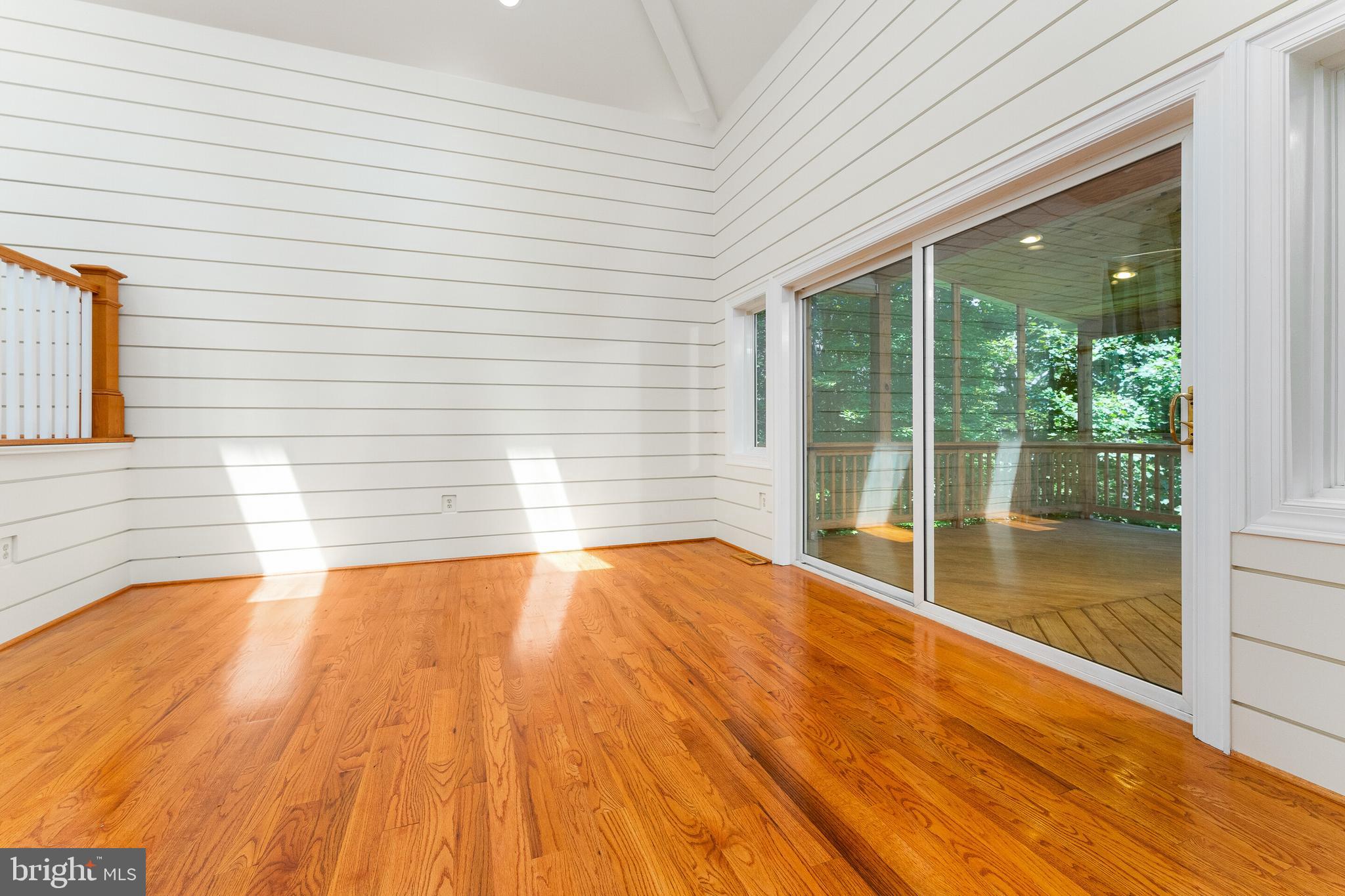 OCCOQUAN OAKS - Residential