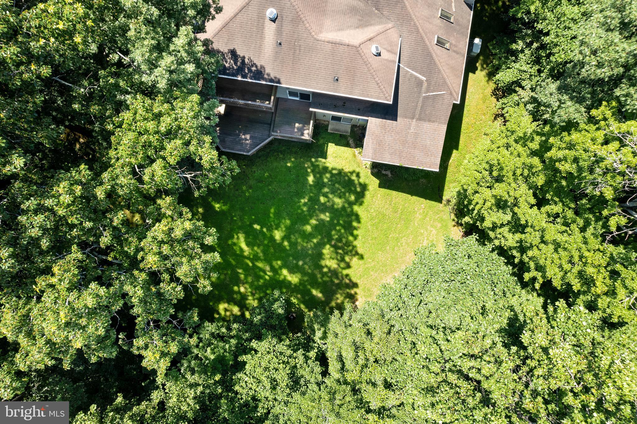 OCCOQUAN OAKS - Residential