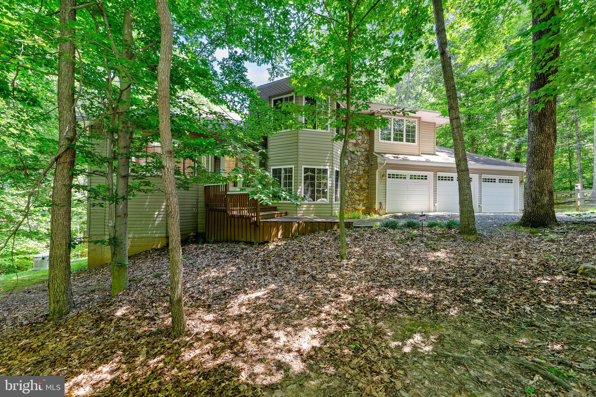 OCCOQUAN OAKS - Residential