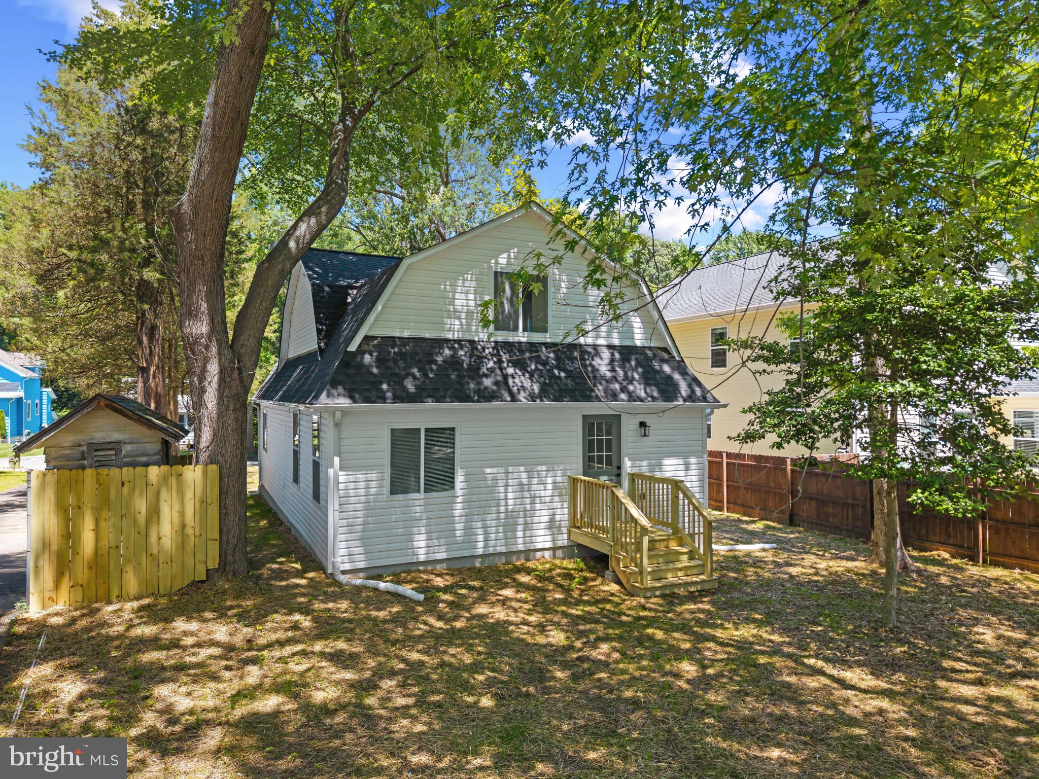 BEVERLEY BEACH - Residential