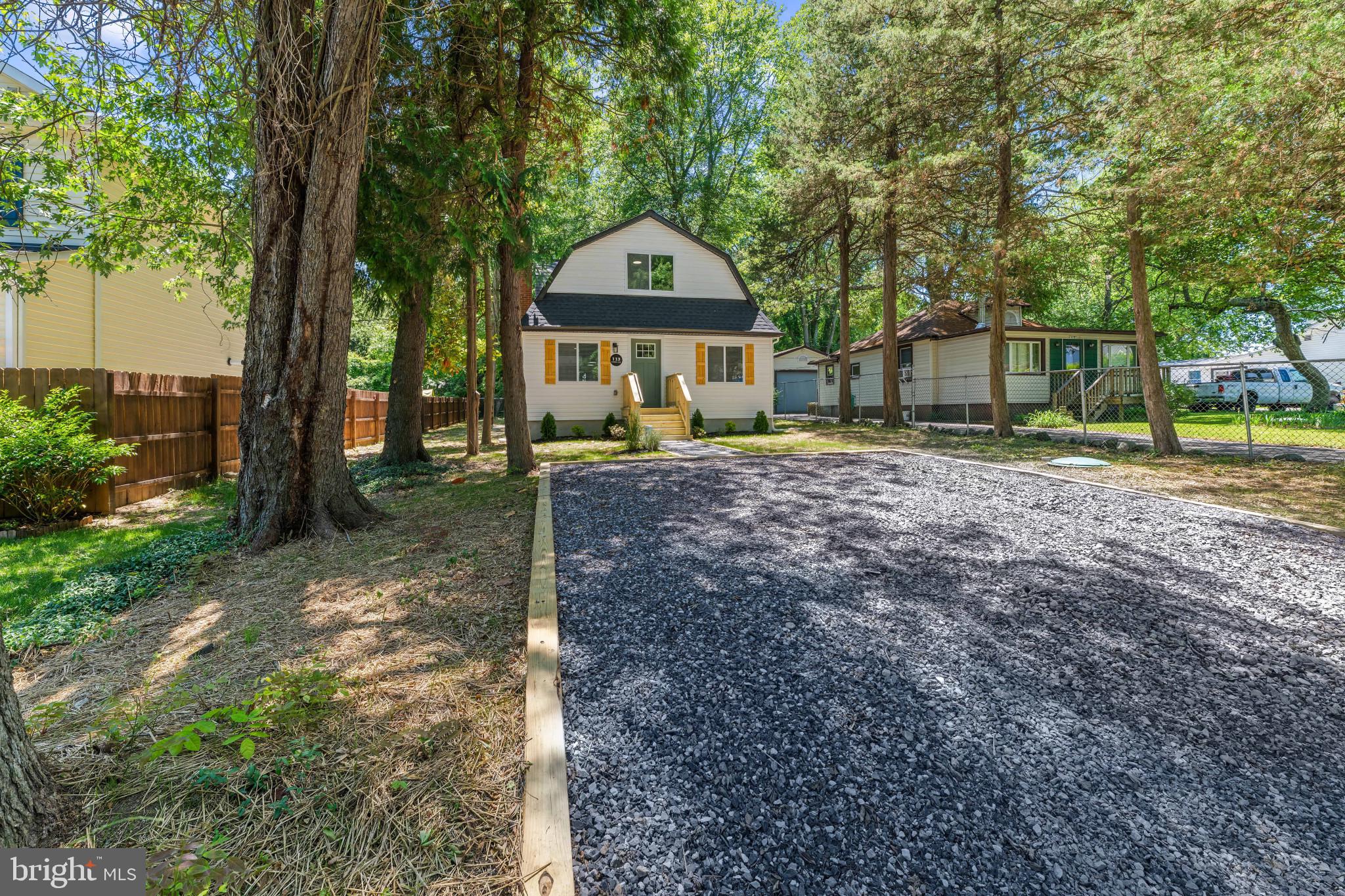 BEVERLEY BEACH - Residential