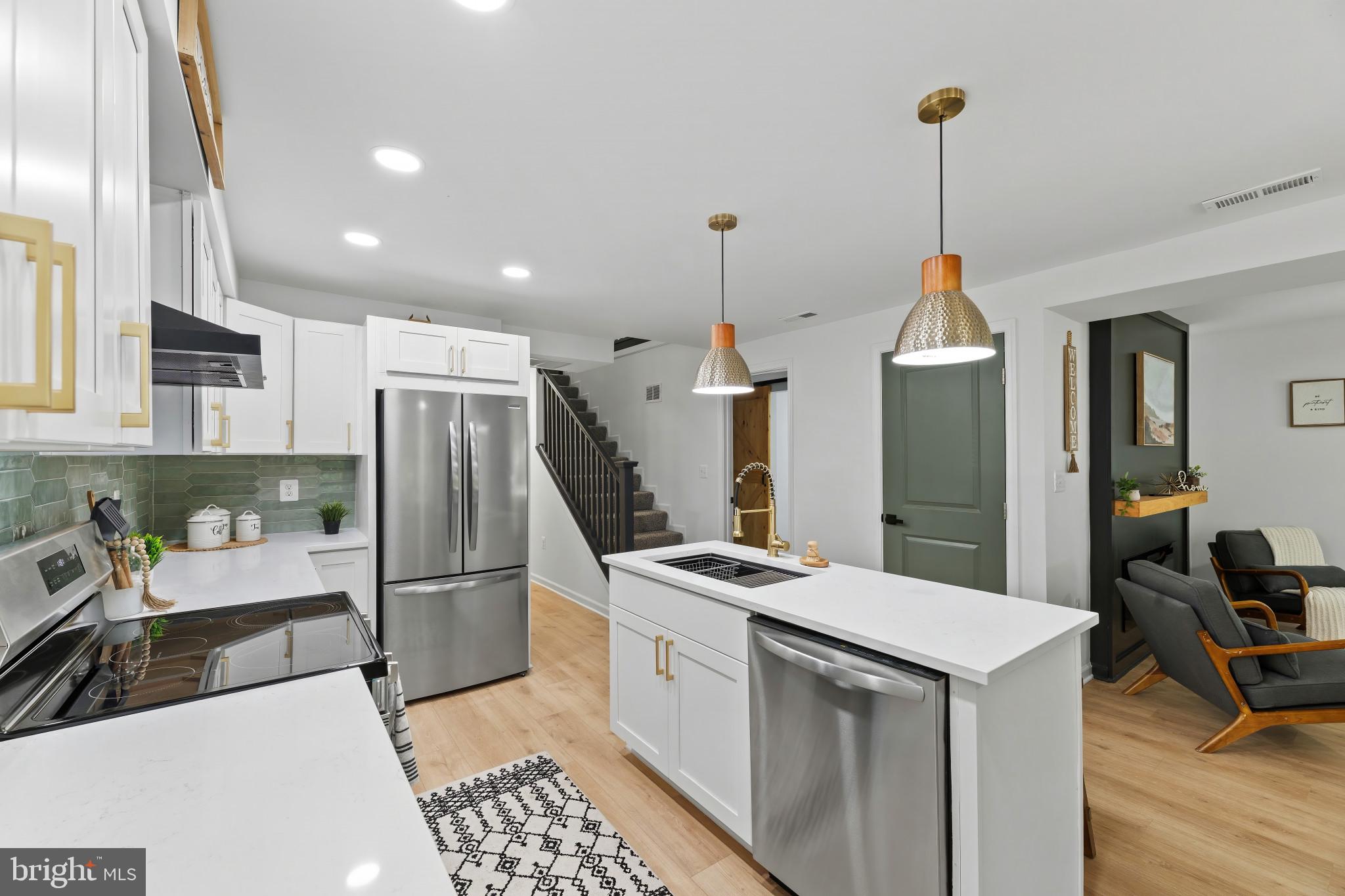 BEVERLEY BEACH - Residential