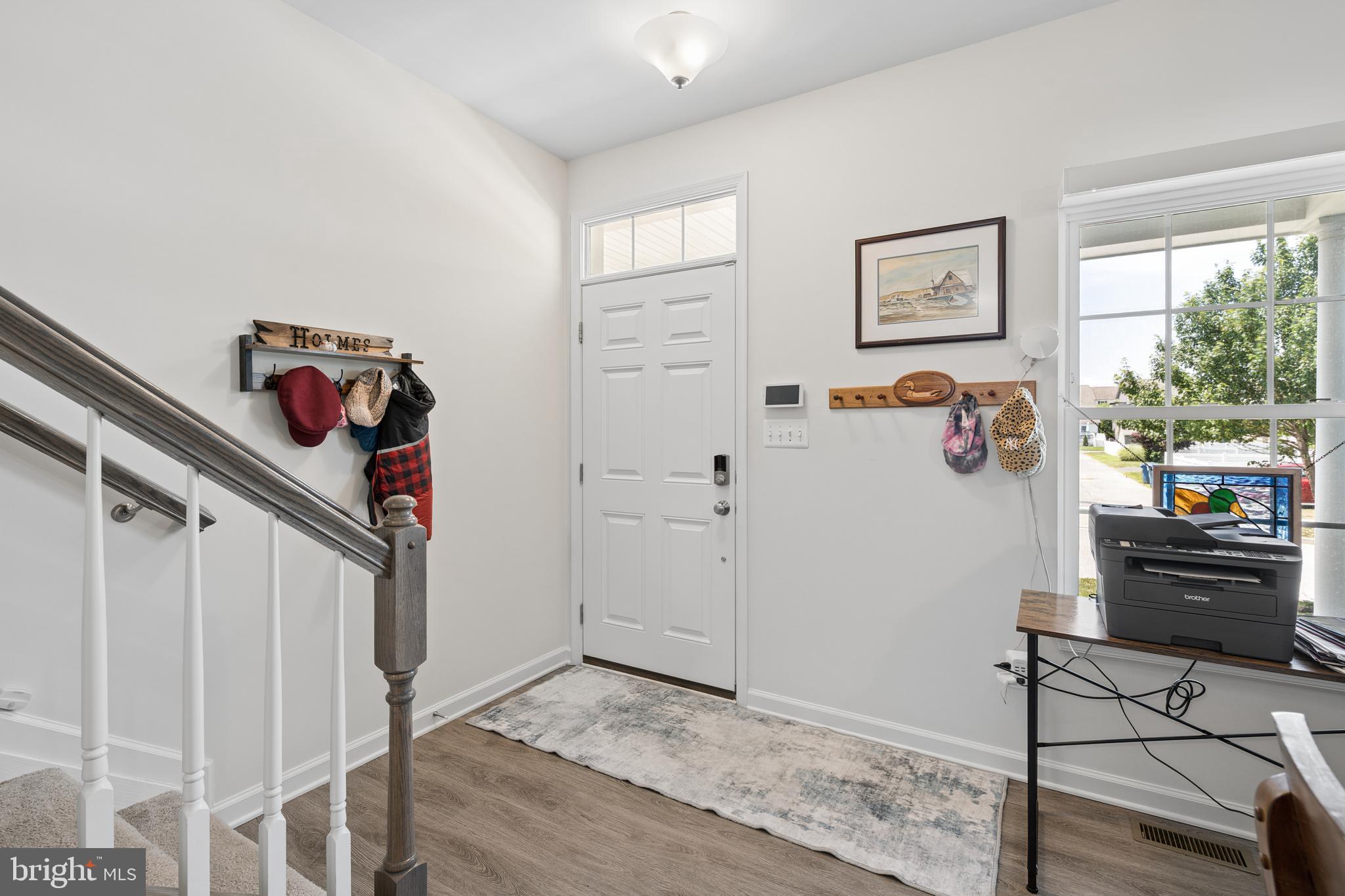 ELLENDALE - Residential