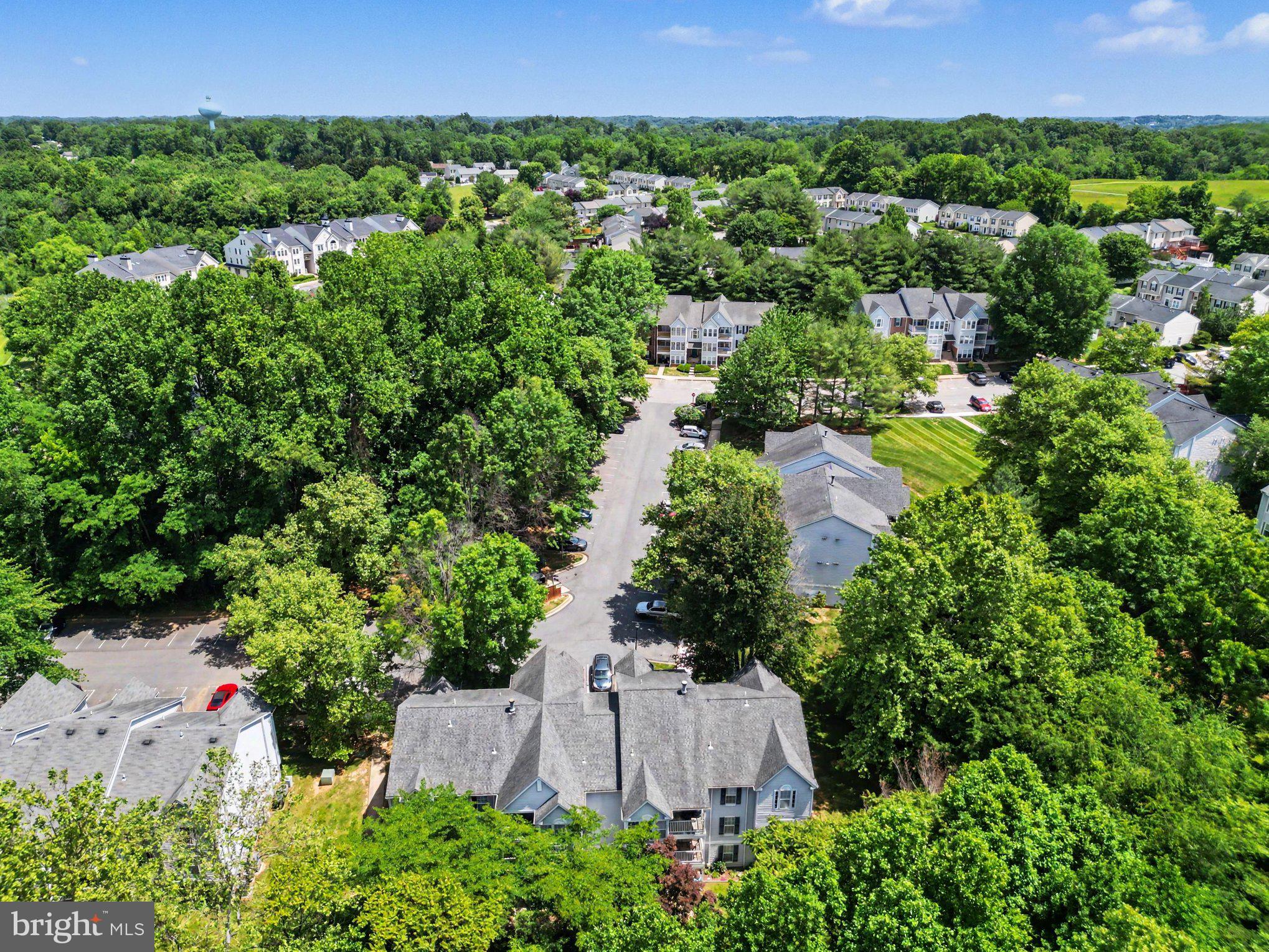 BRENTWOOD MANOR - Residential