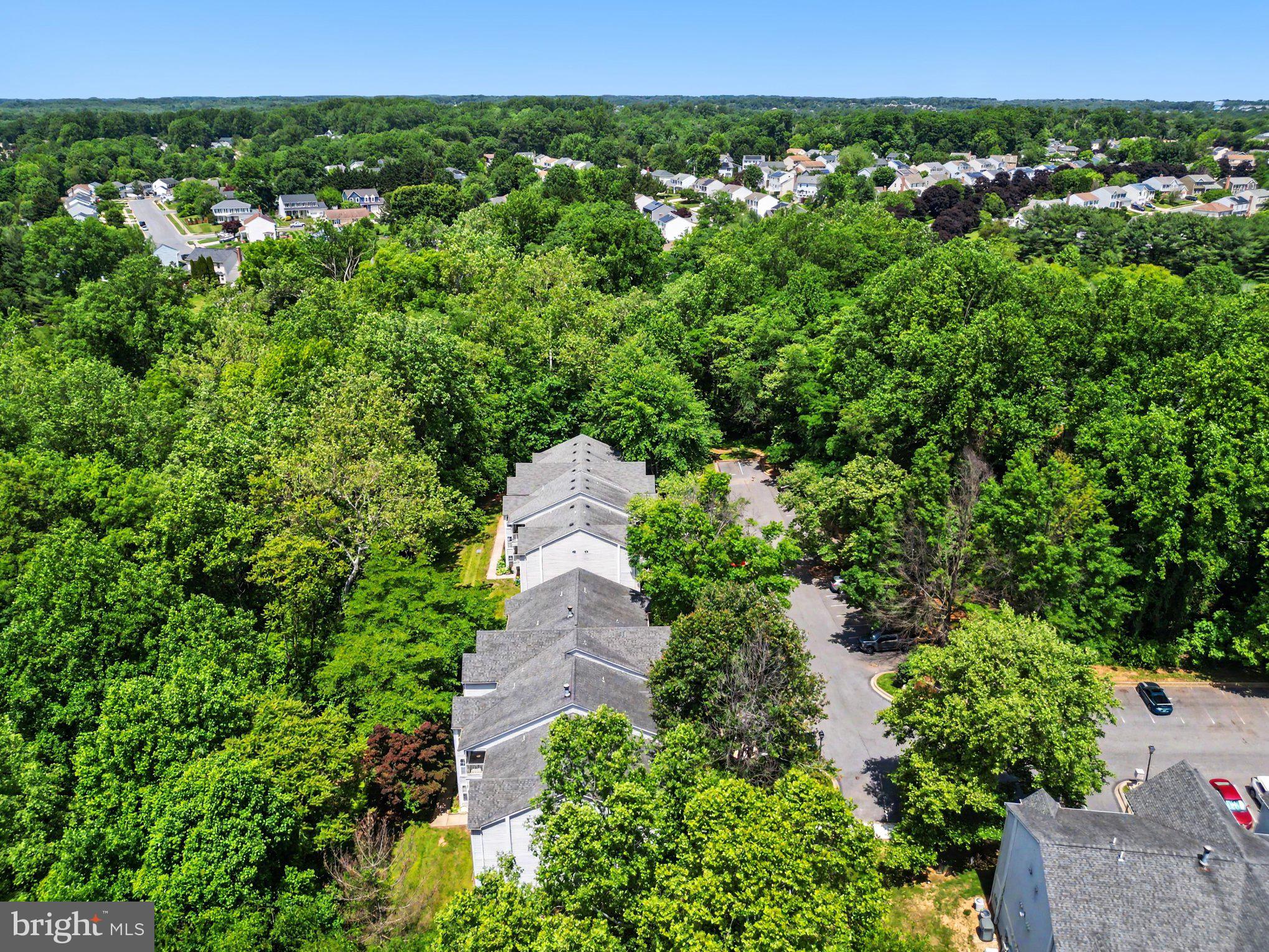 BRENTWOOD MANOR - Residential