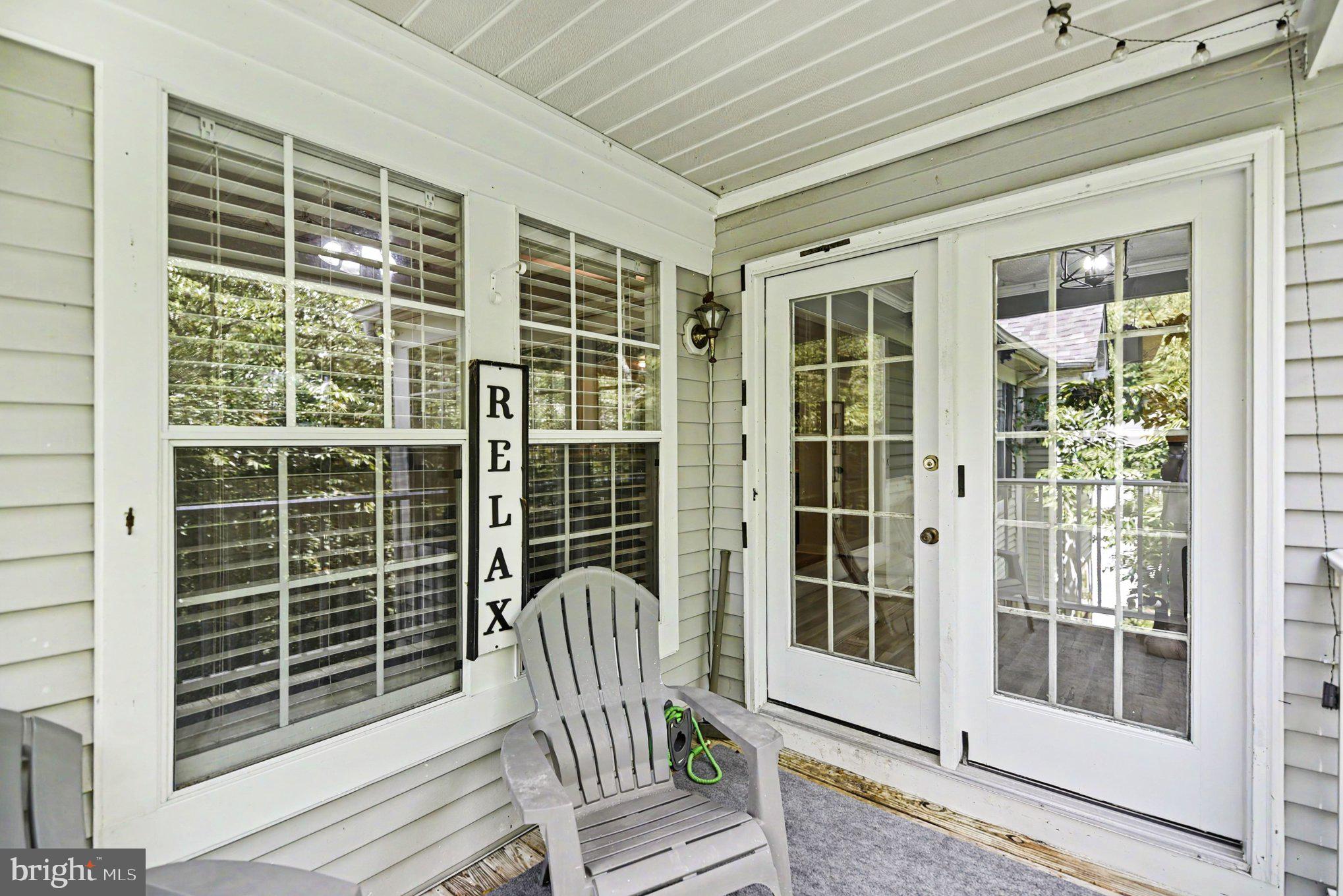 BRENTWOOD MANOR - Residential