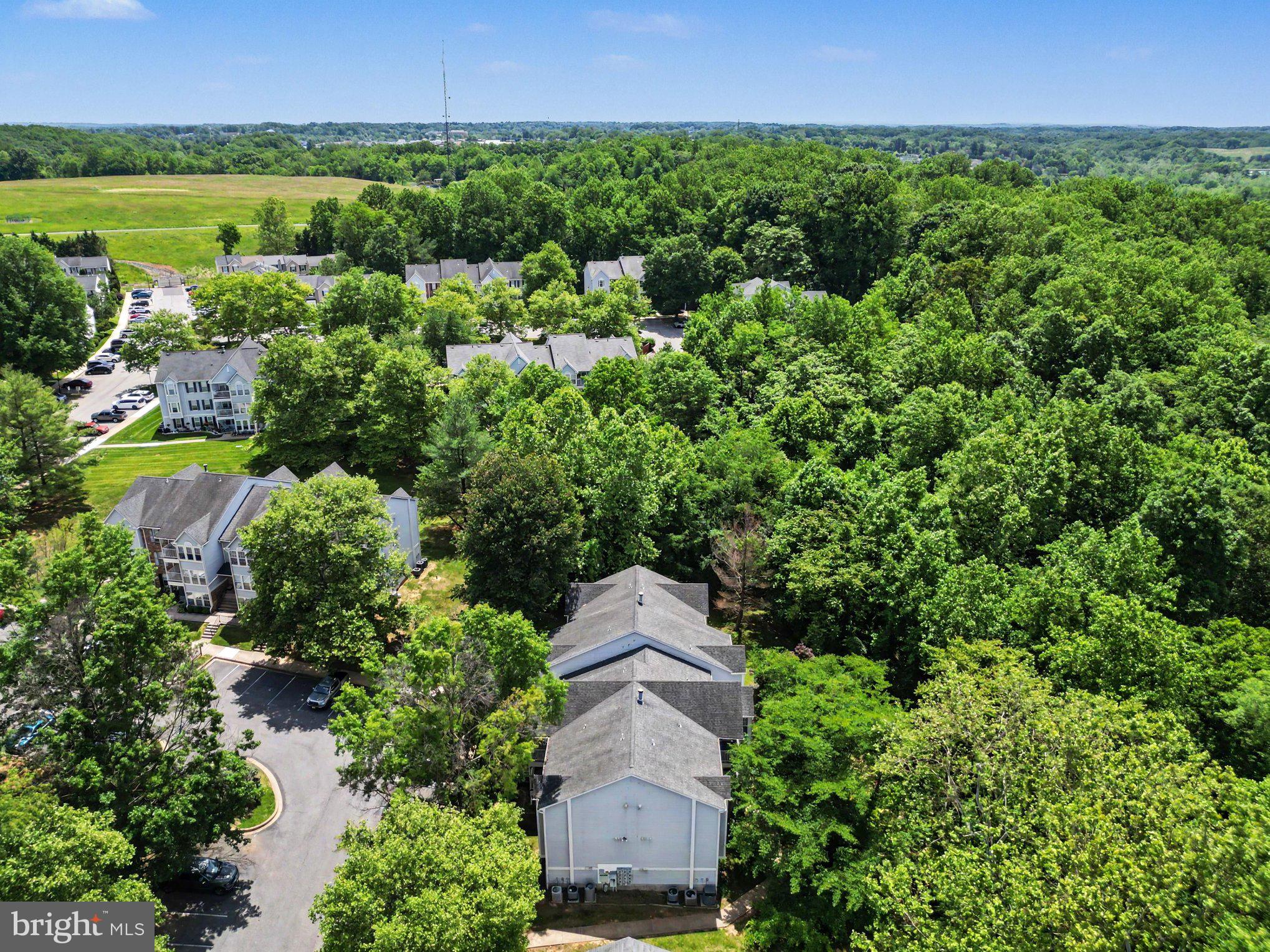 BRENTWOOD MANOR - Residential