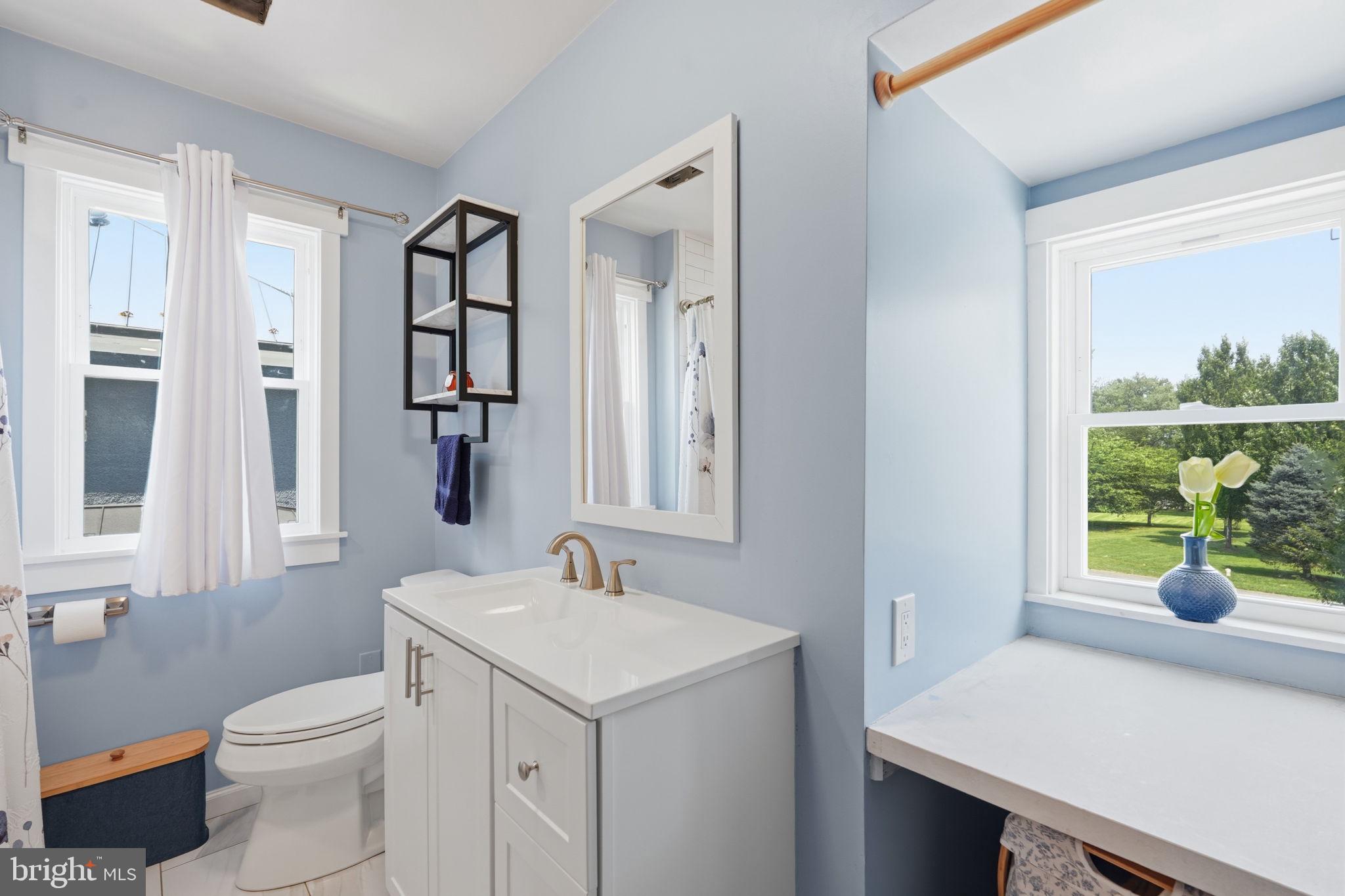 LAYTONSVILLE TOWN - Residential