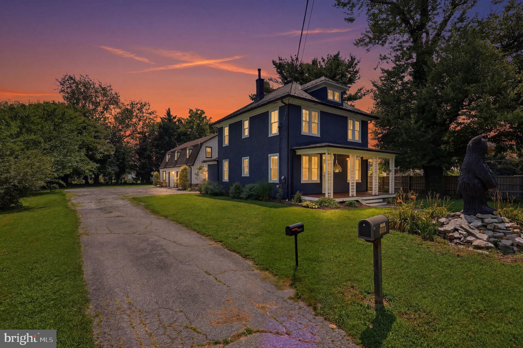 LAYTONSVILLE TOWN - Residential