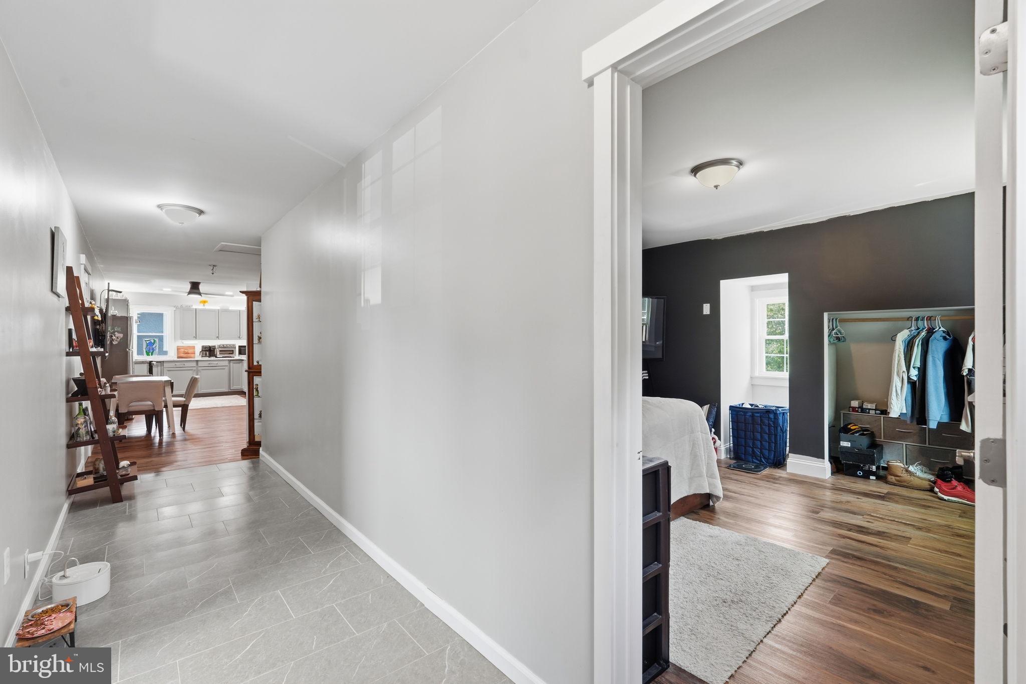 LAYTONSVILLE TOWN - Residential