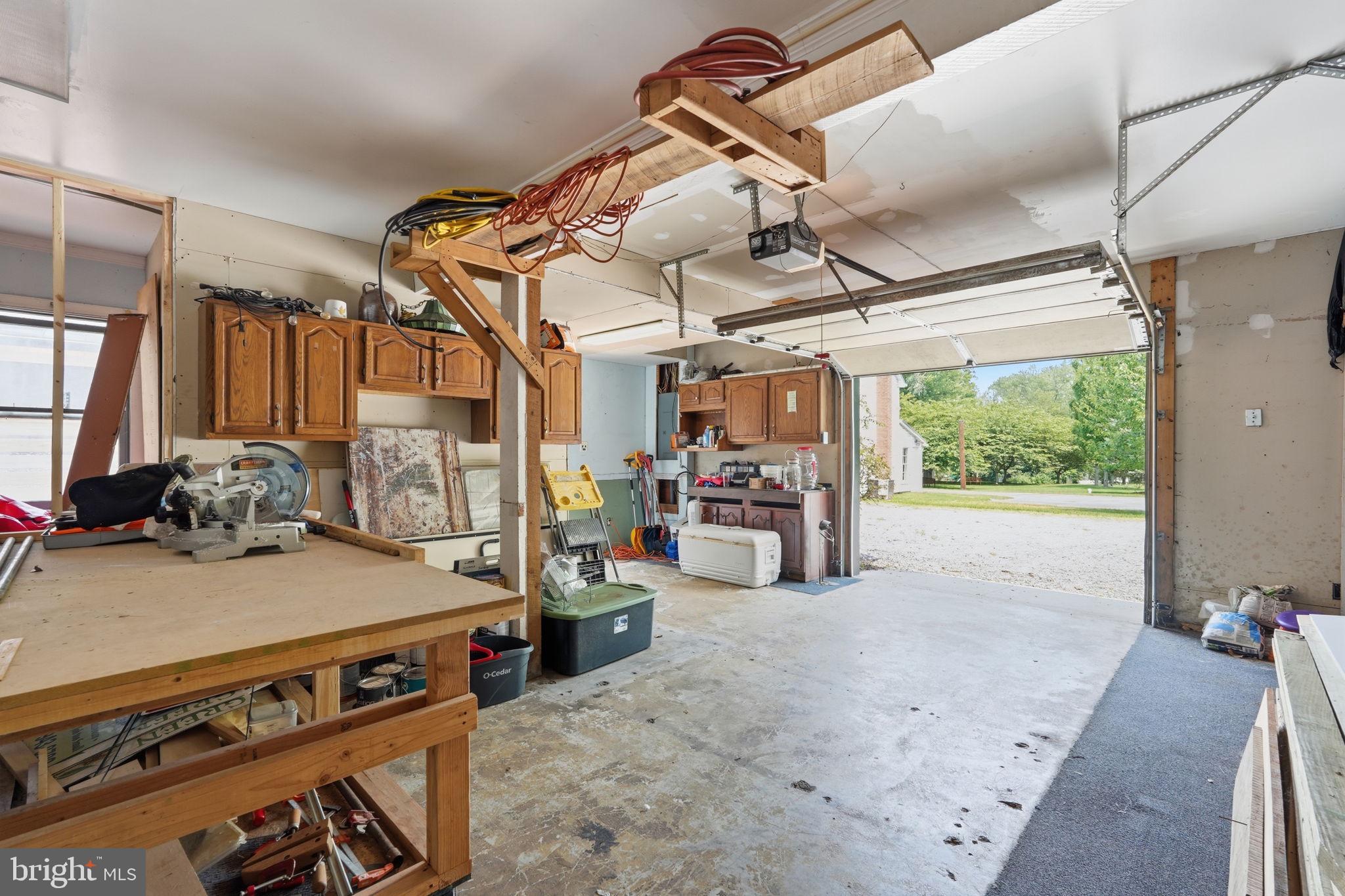 LAYTONSVILLE TOWN - Residential