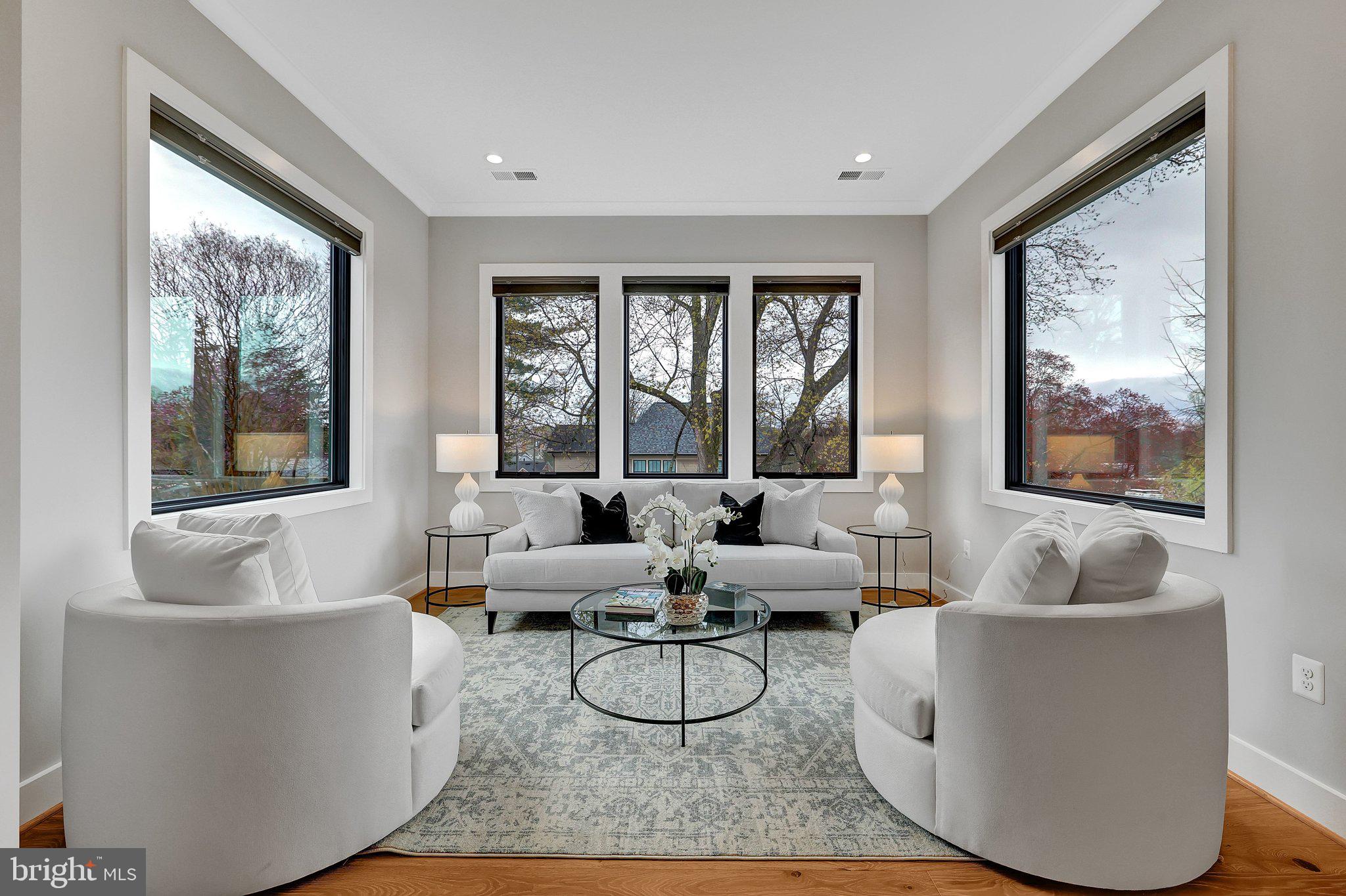 WEST LANGLEY - Residential