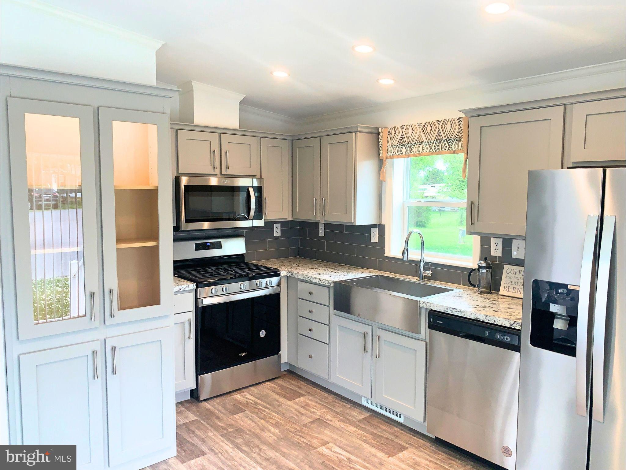 CEDAR MANOR MHP - Residential