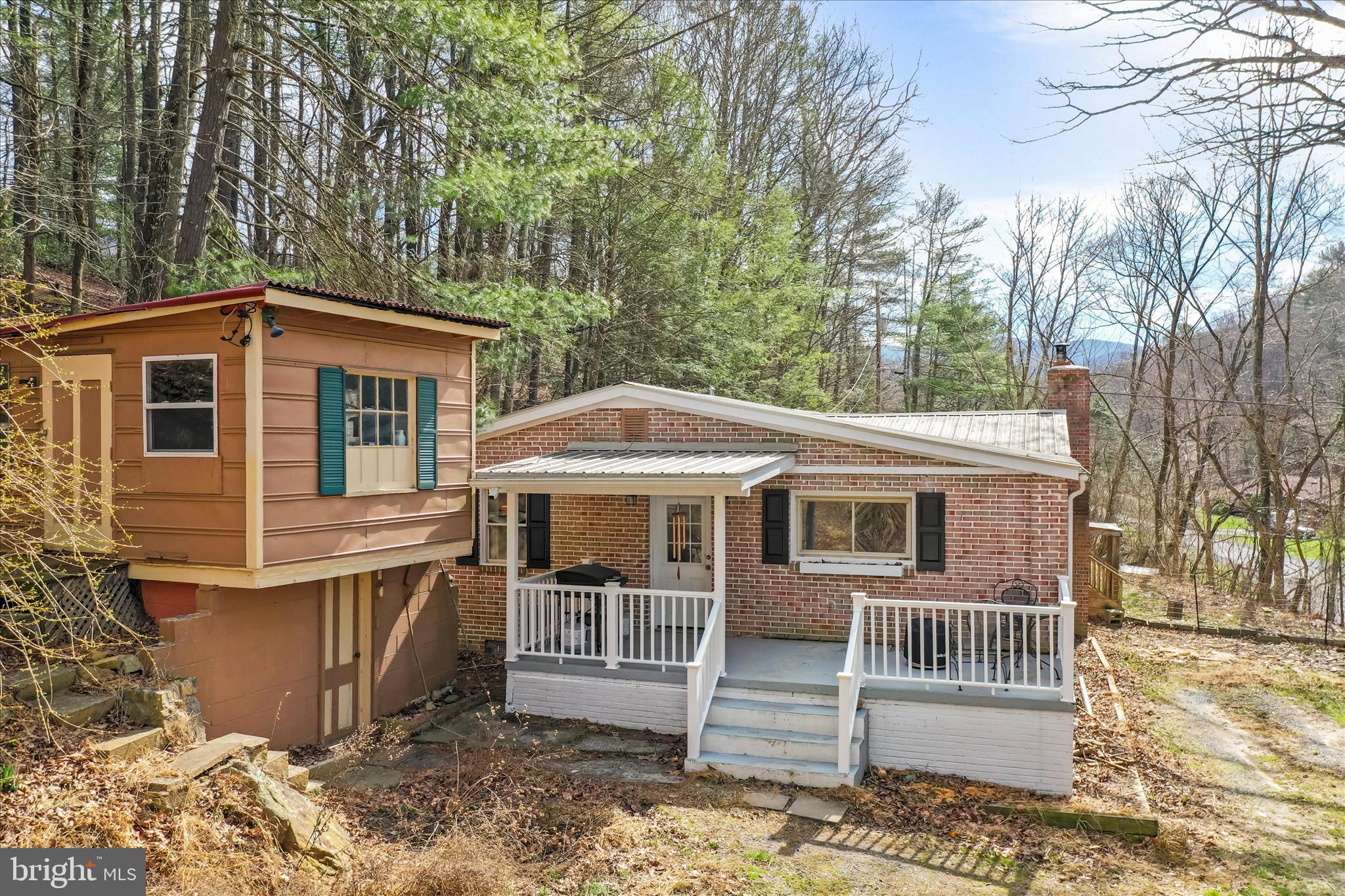 NONE UNRESTRICTED - Residential