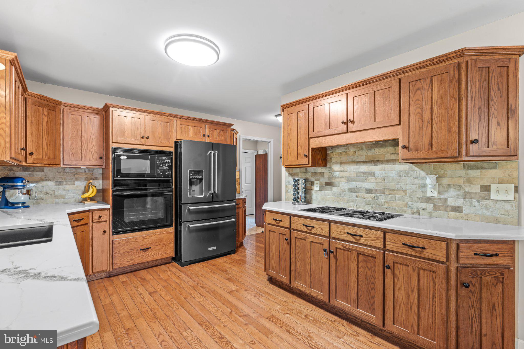 MAPLE VALLEY ESTATES - Residential