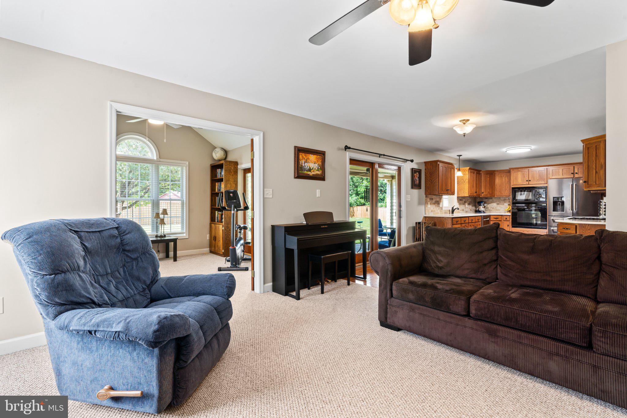 MAPLE VALLEY ESTATES - Residential