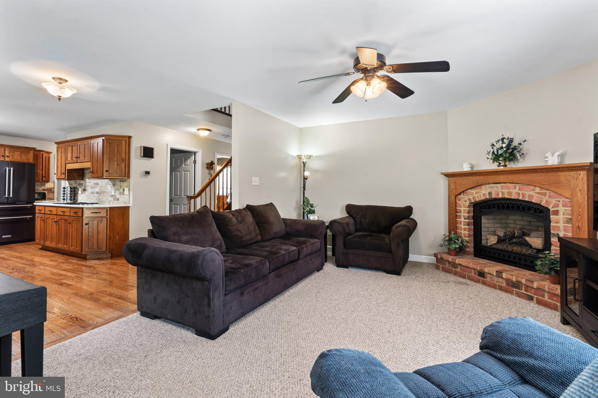 MAPLE VALLEY ESTATES - Residential