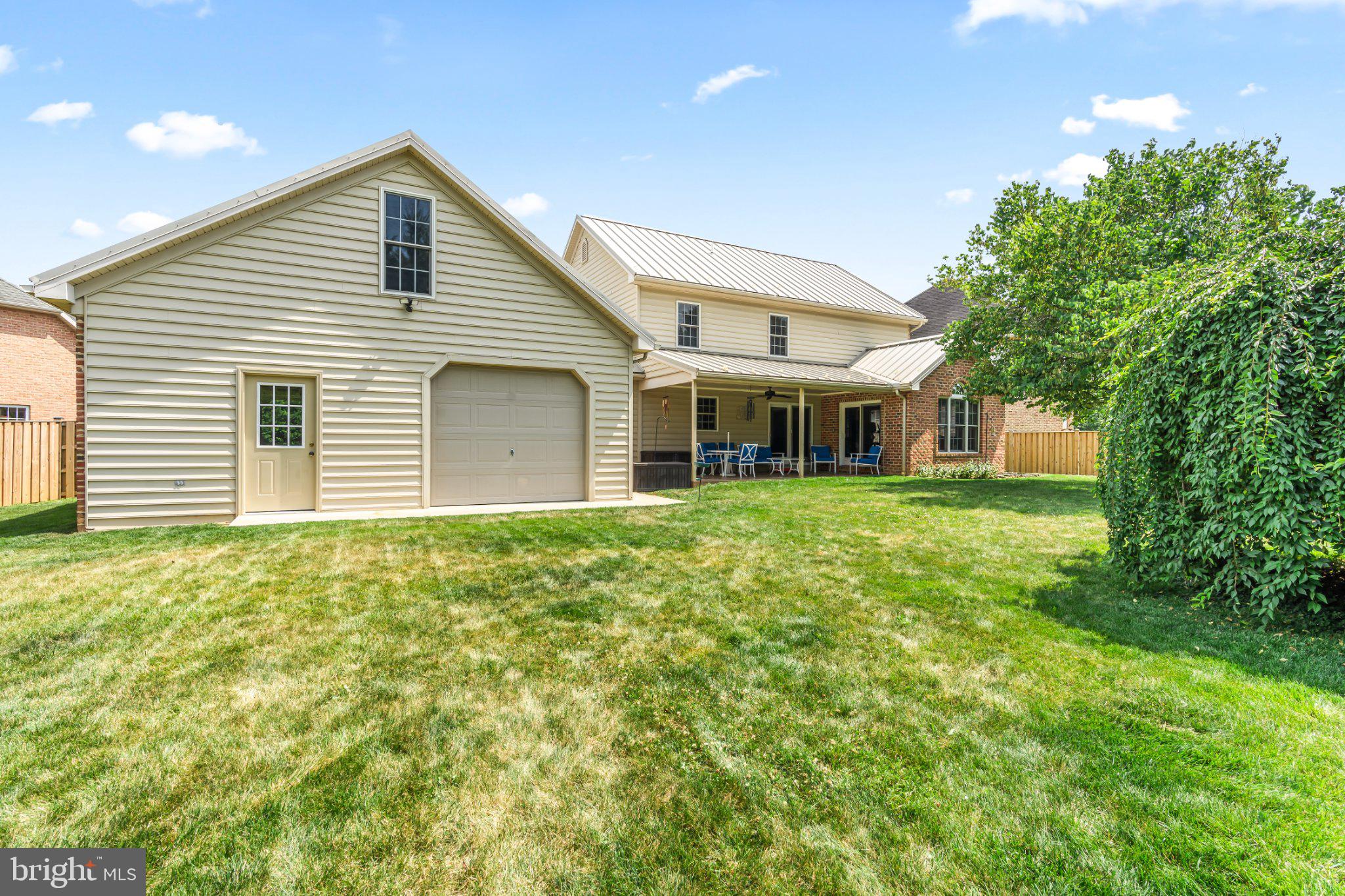 MAPLE VALLEY ESTATES - Residential
