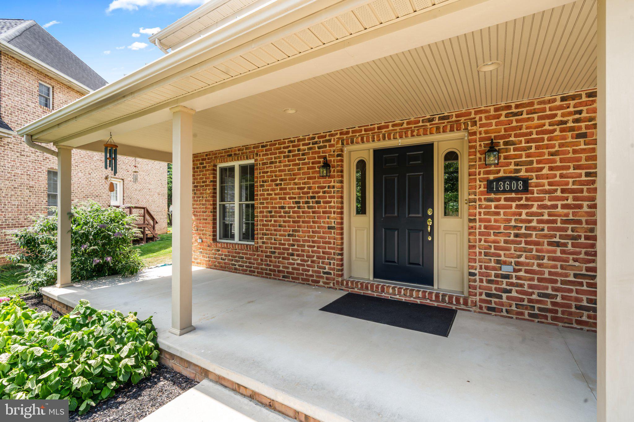 MAPLE VALLEY ESTATES - Residential