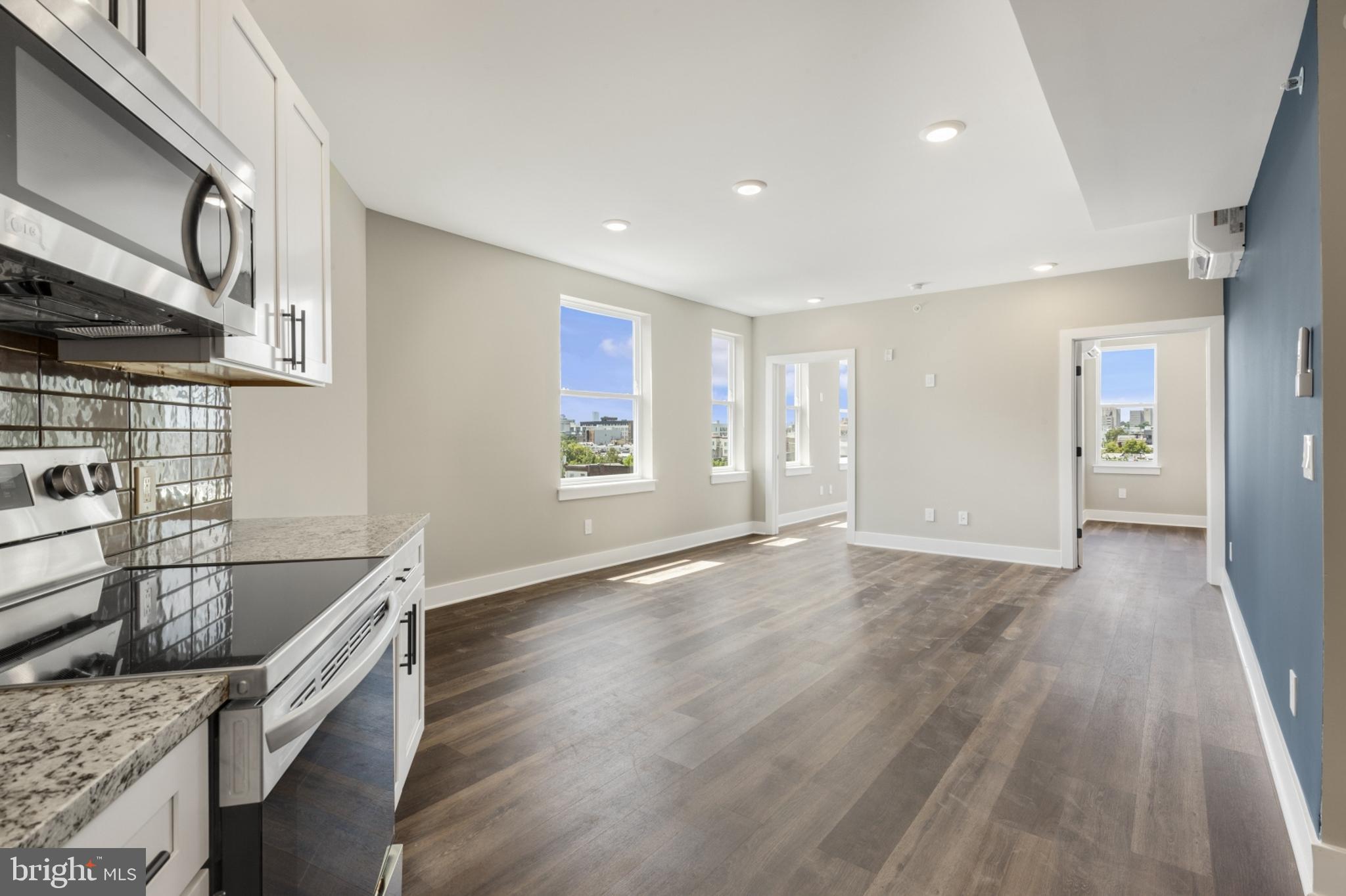 EAST KENSINGTON - Residential Lease