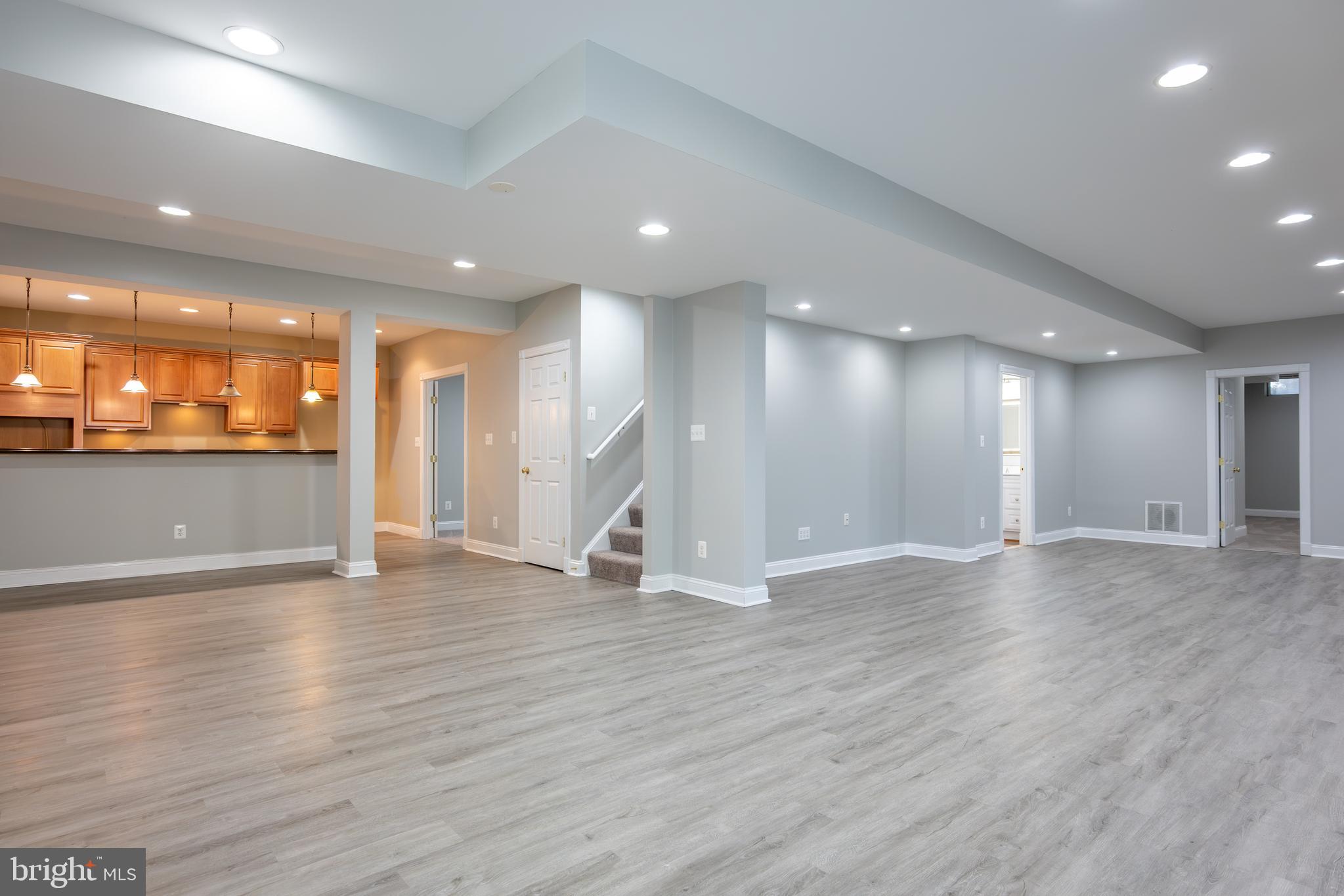 BELMONT COUNTRY CLUB - Residential