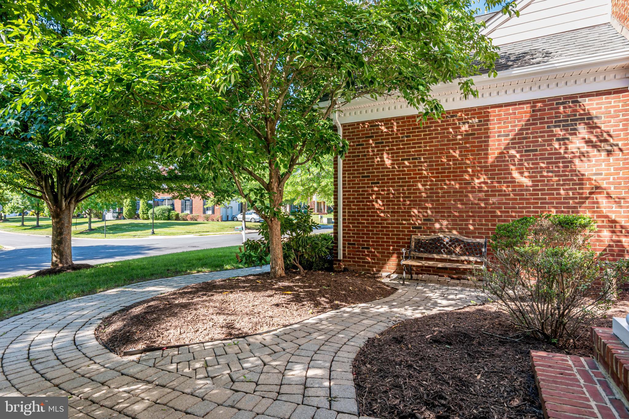 BELMONT COUNTRY CLUB - Residential