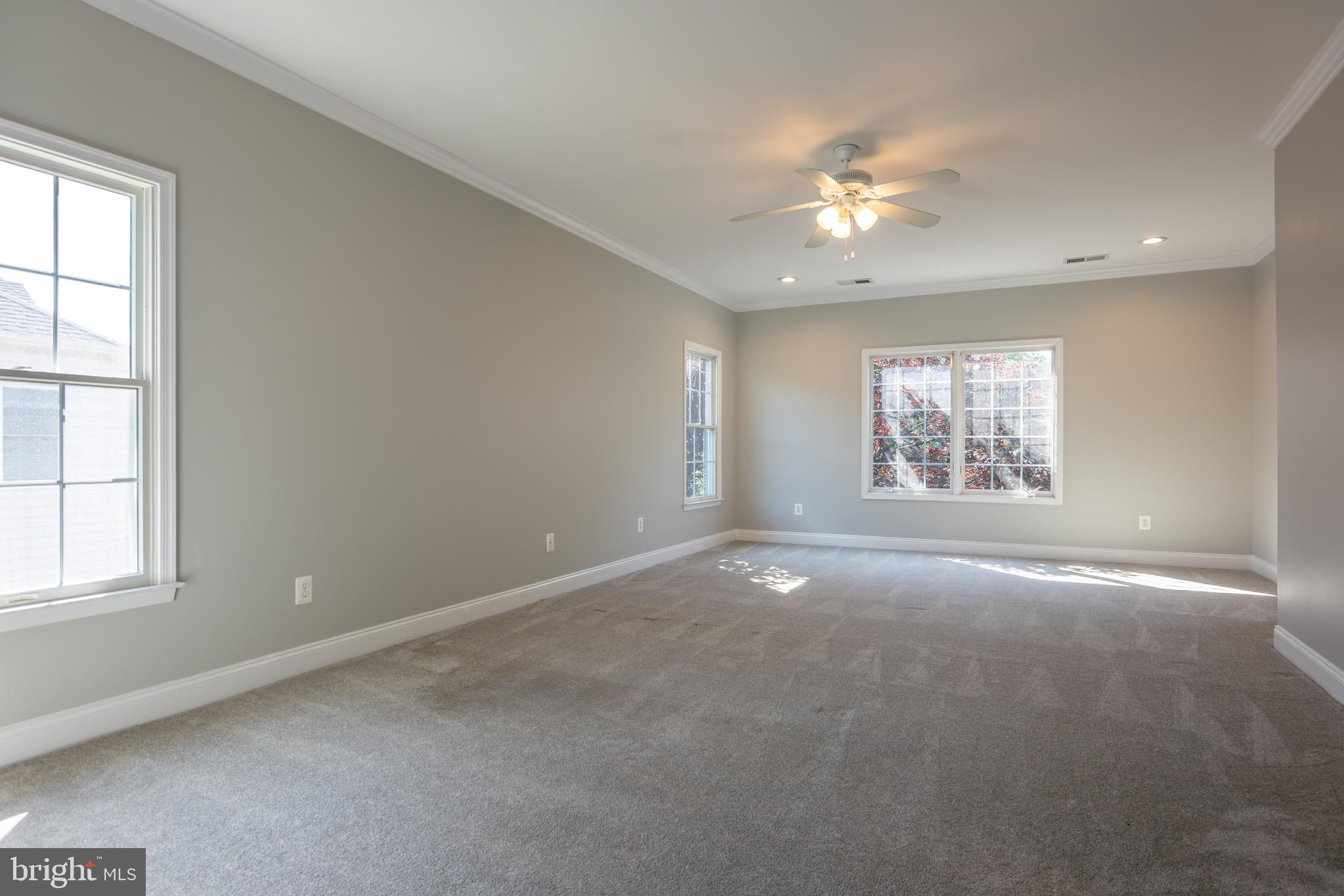 BELMONT COUNTRY CLUB - Residential